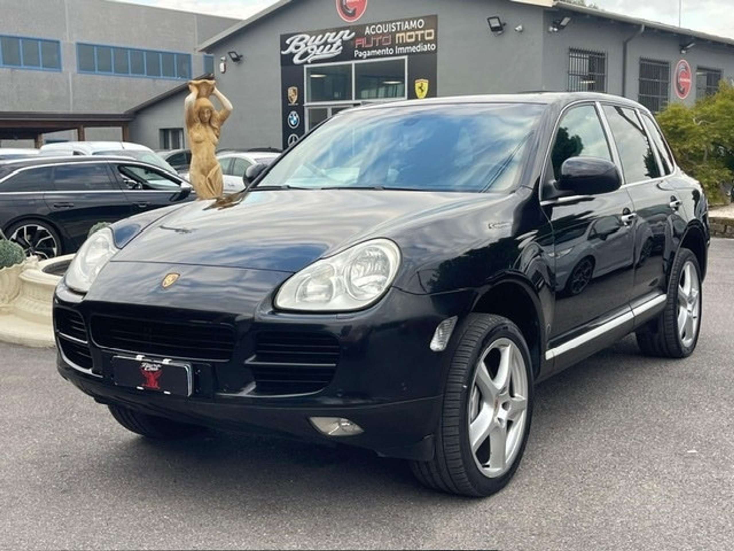 Porsche - Cayenne