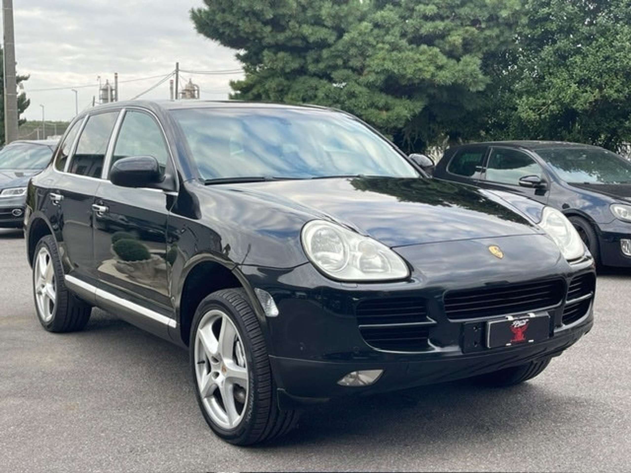 Porsche - Cayenne