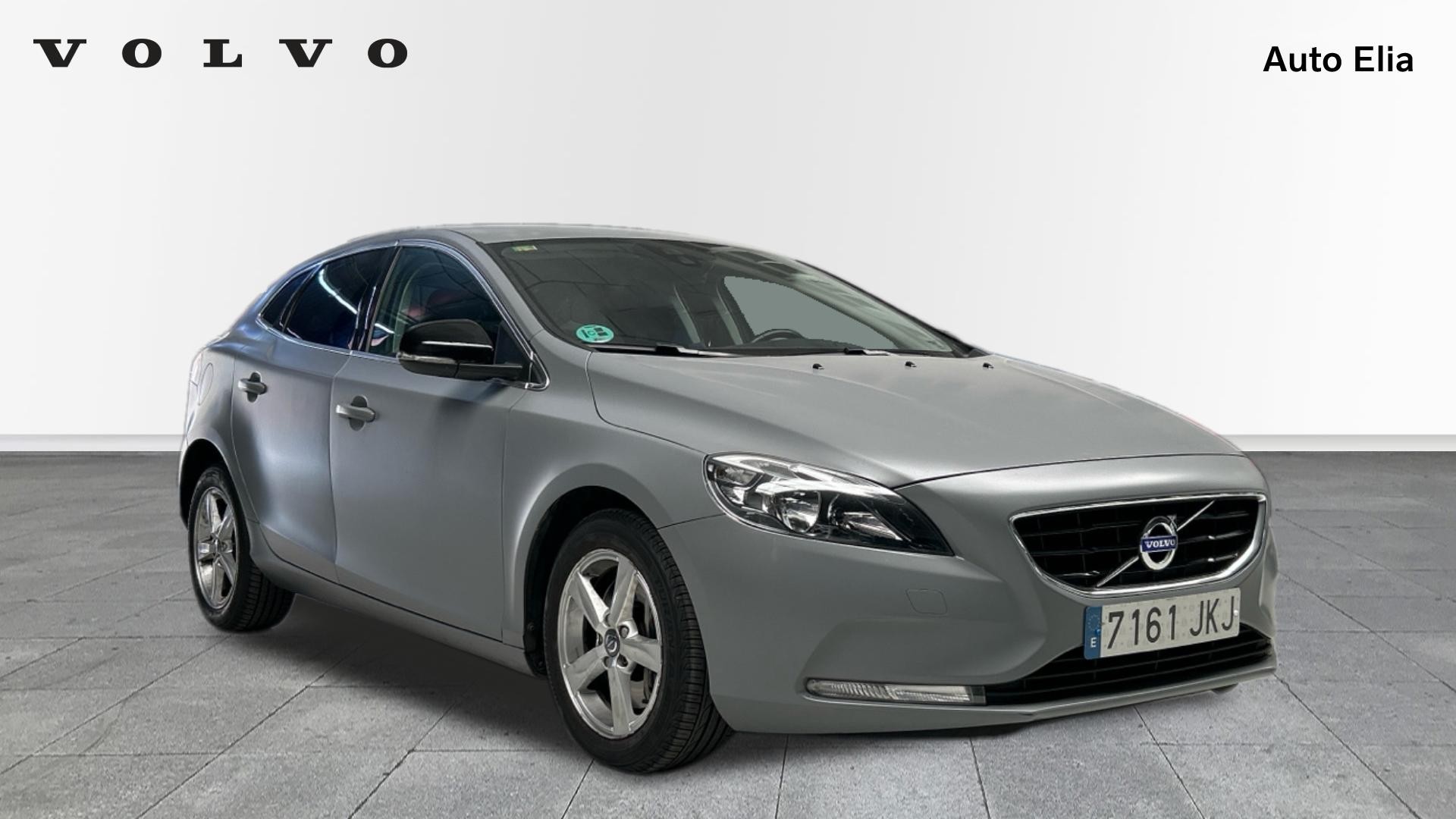 Volvo - V40