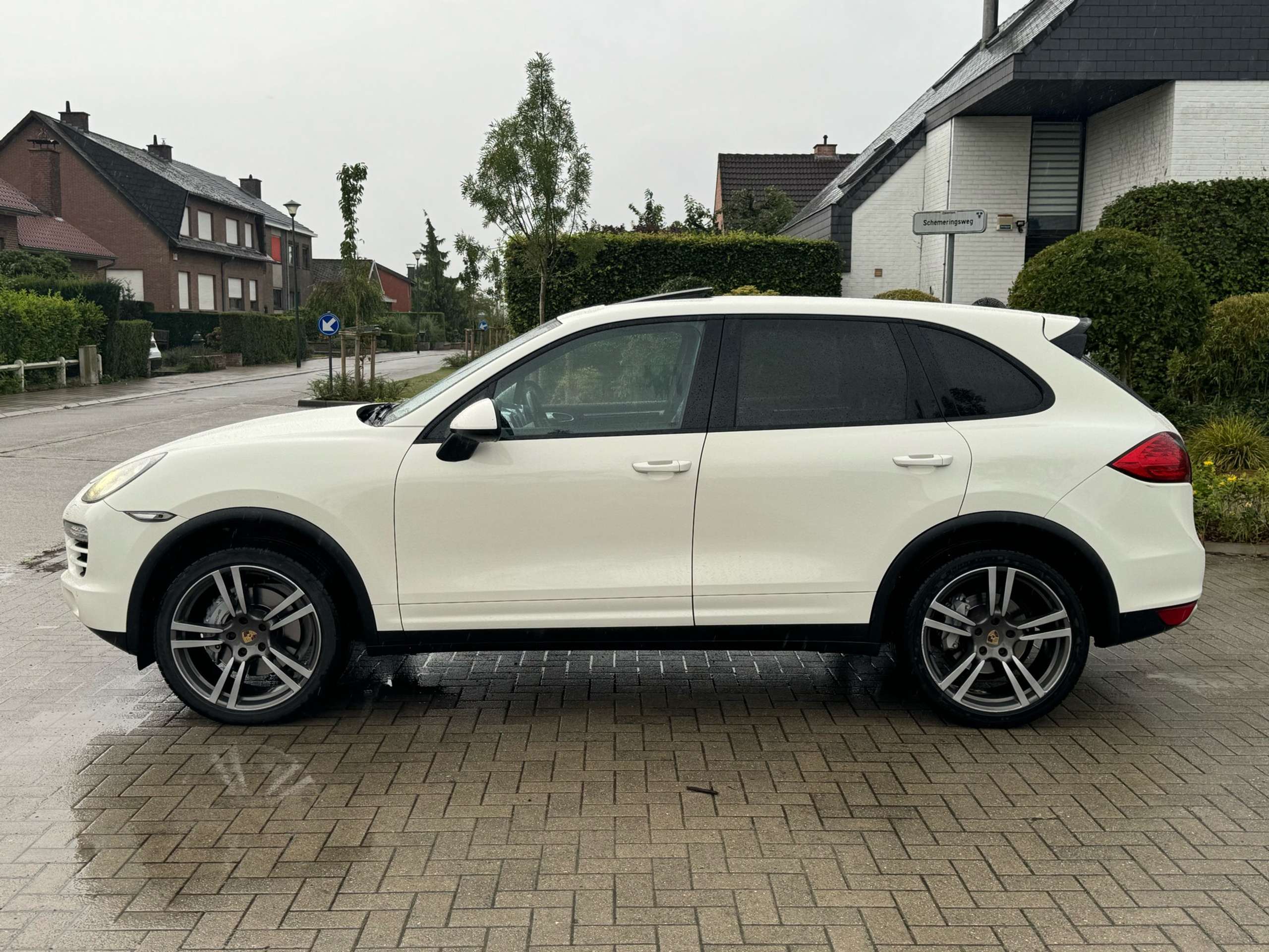 Porsche - Cayenne