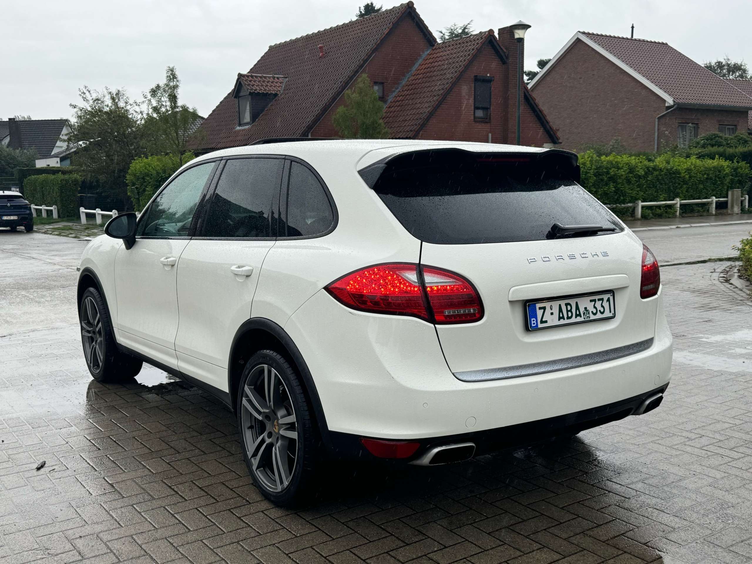 Porsche - Cayenne