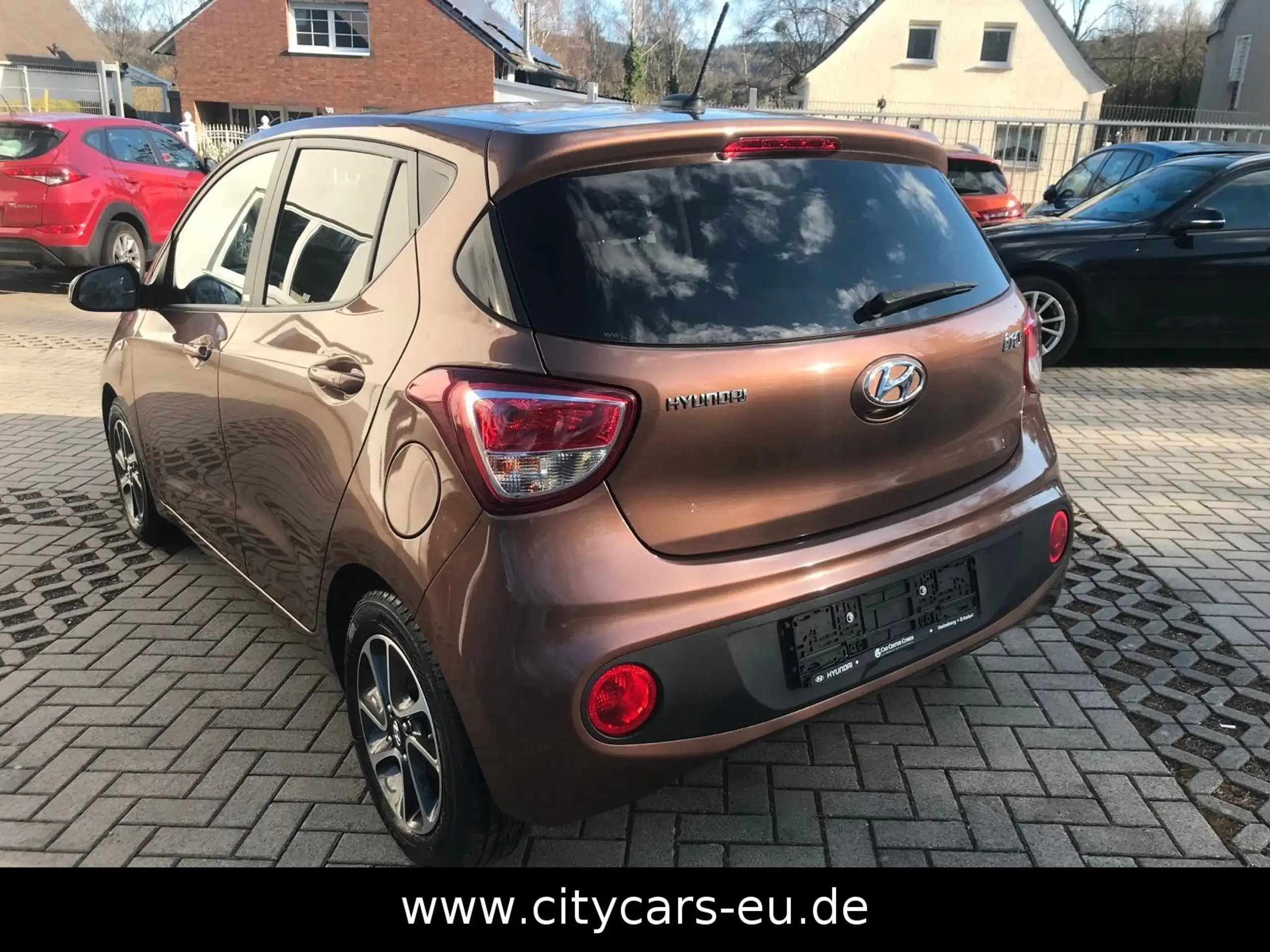 Hyundai - i10