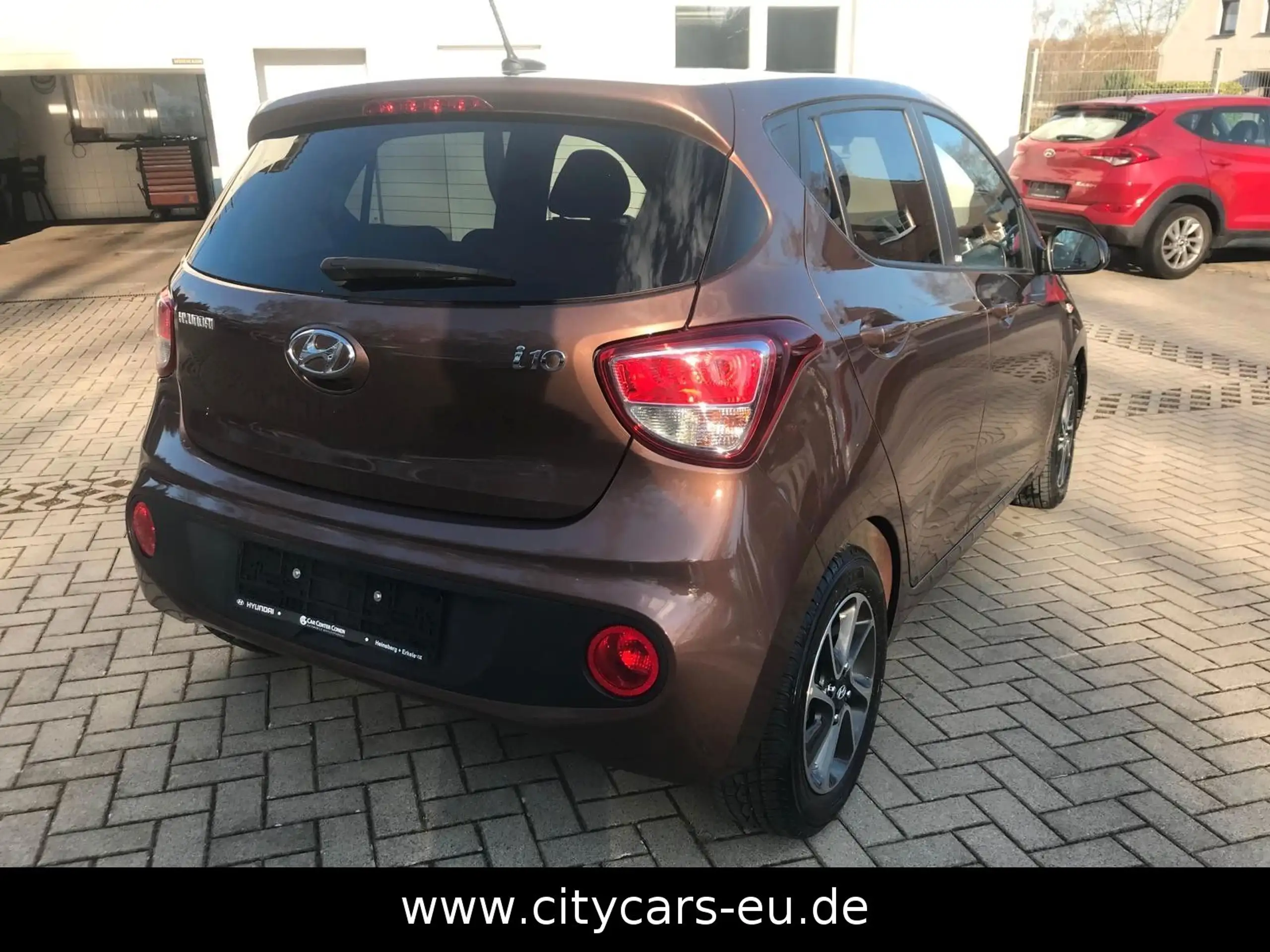 Hyundai - i10