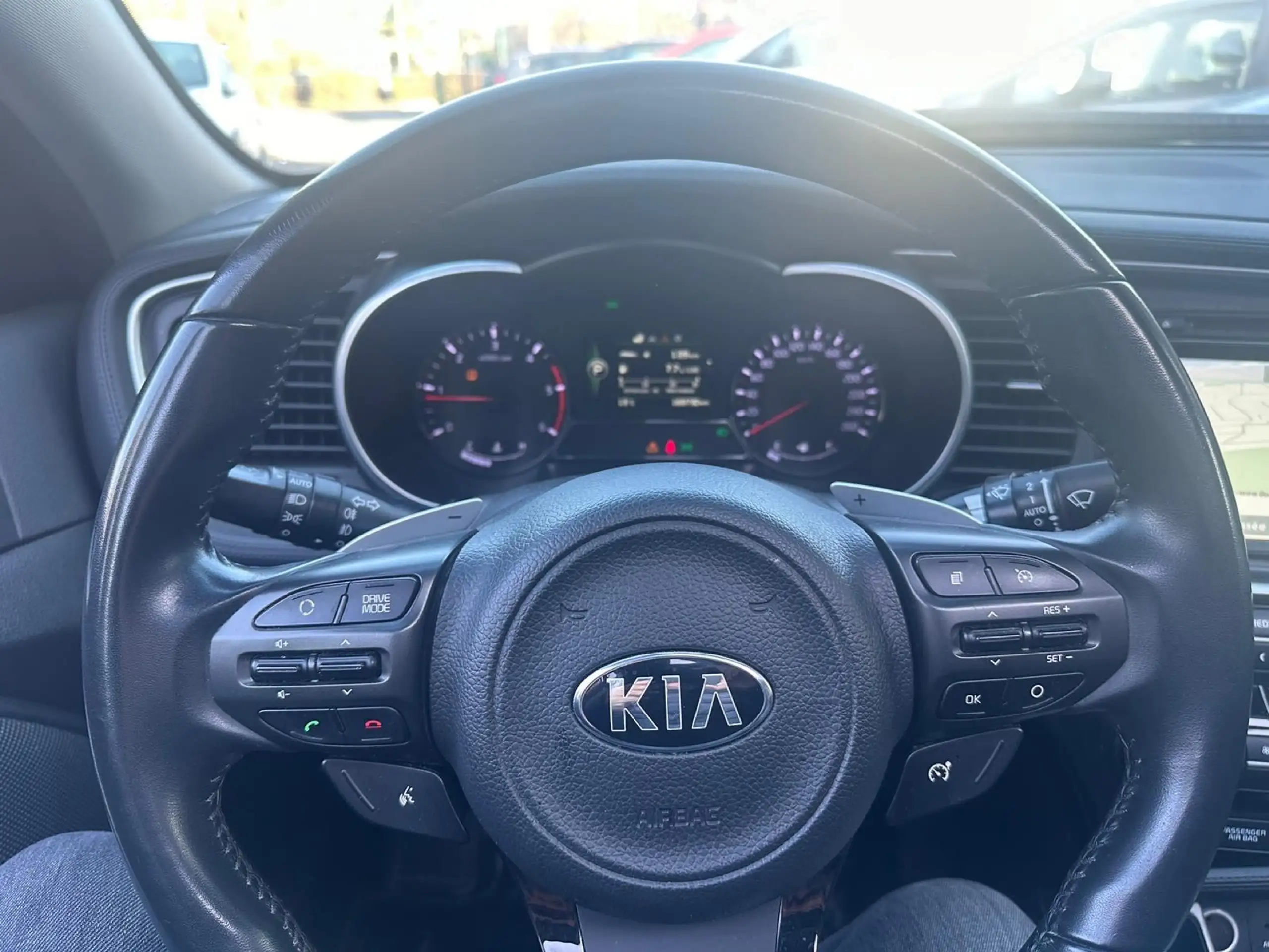 Kia - Optima