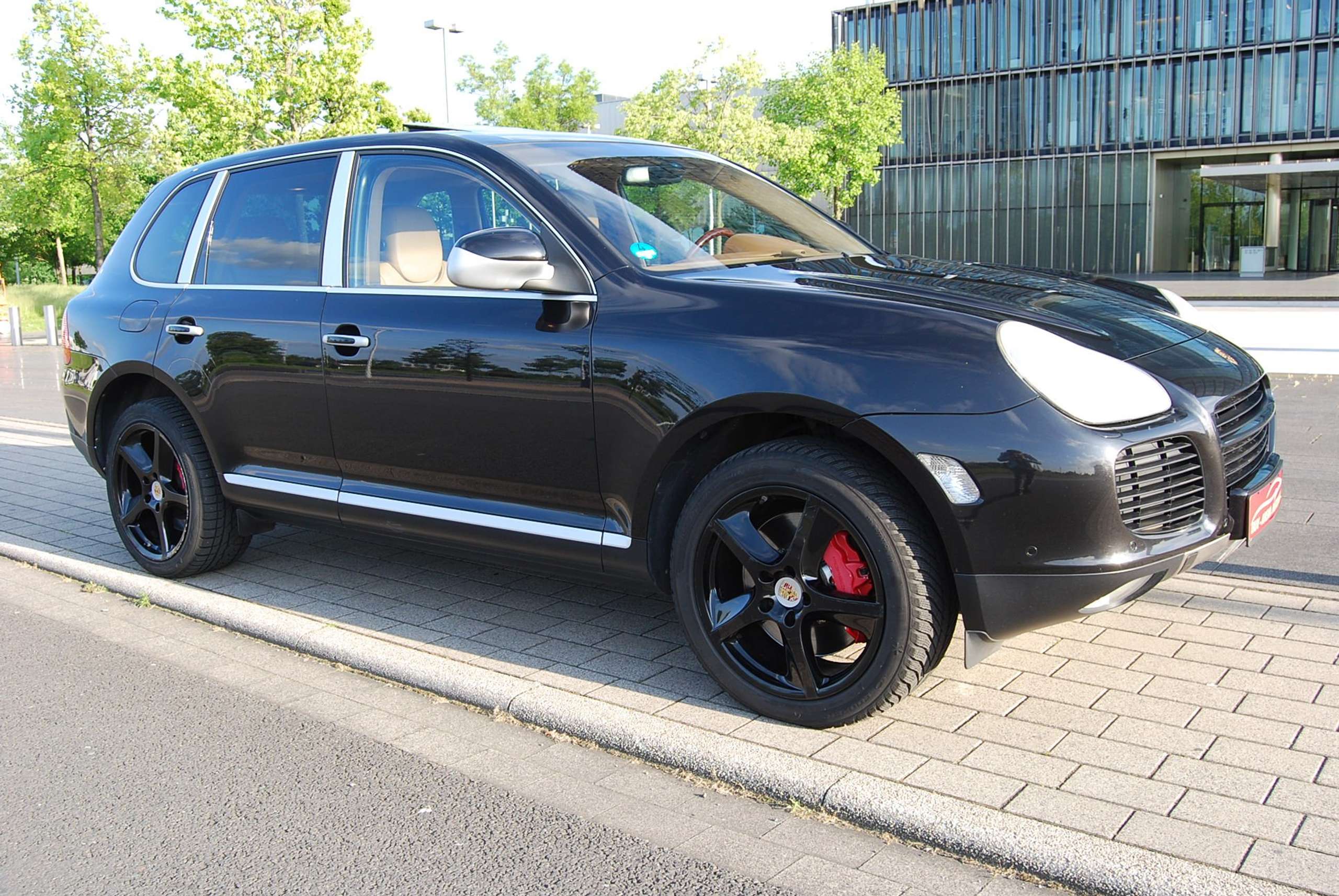 Porsche - Cayenne