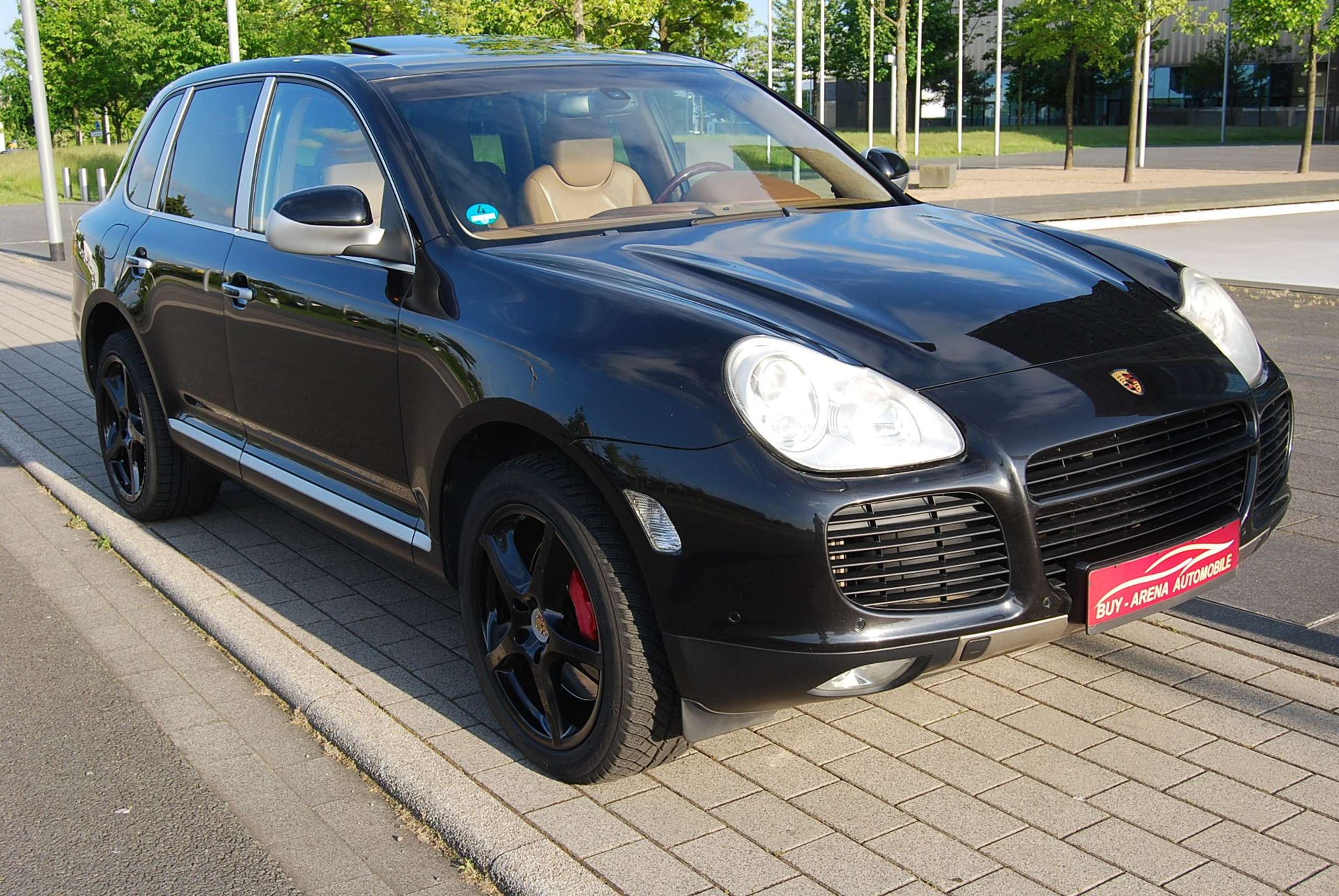 Porsche - Cayenne