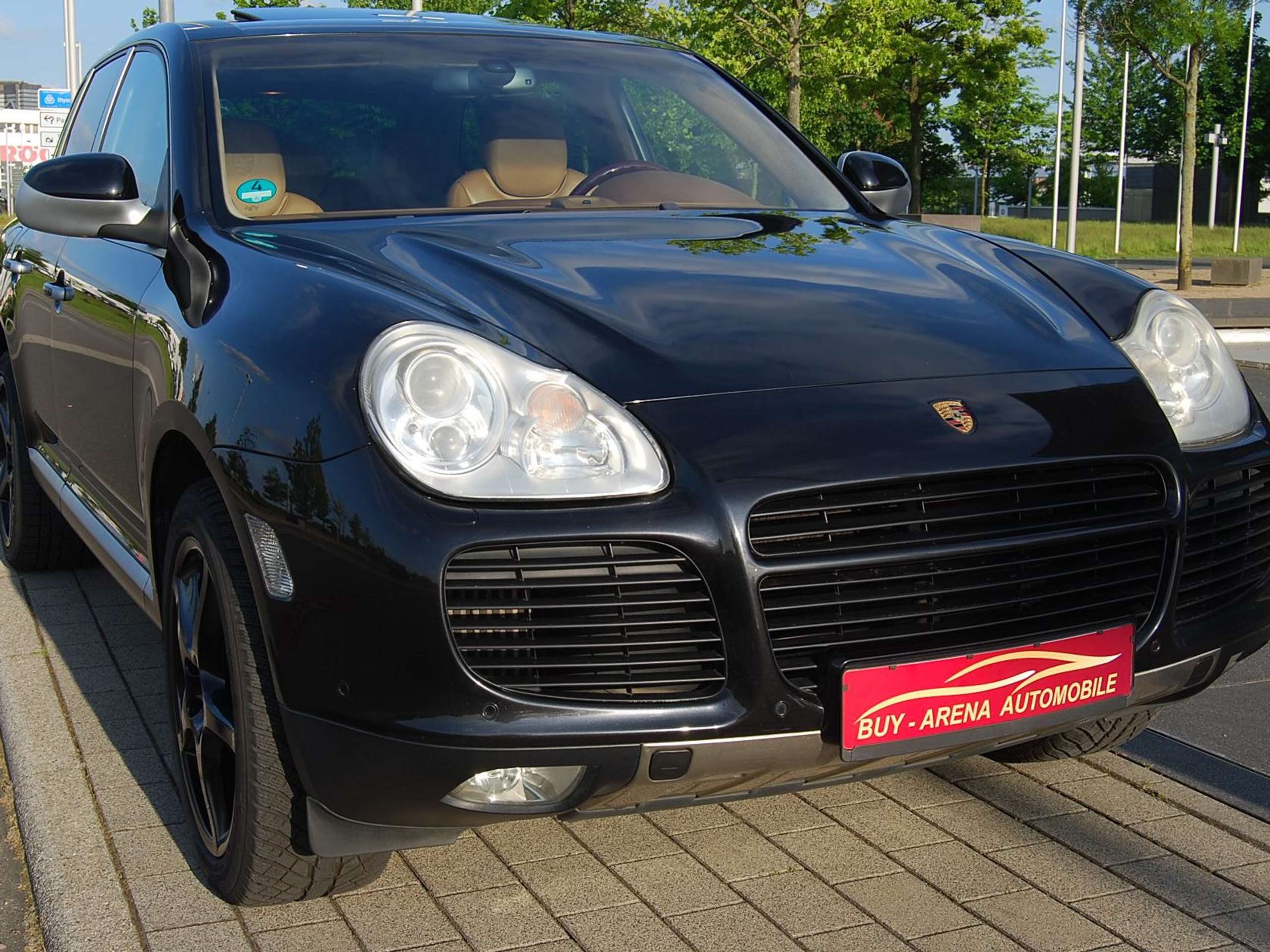 Porsche - Cayenne