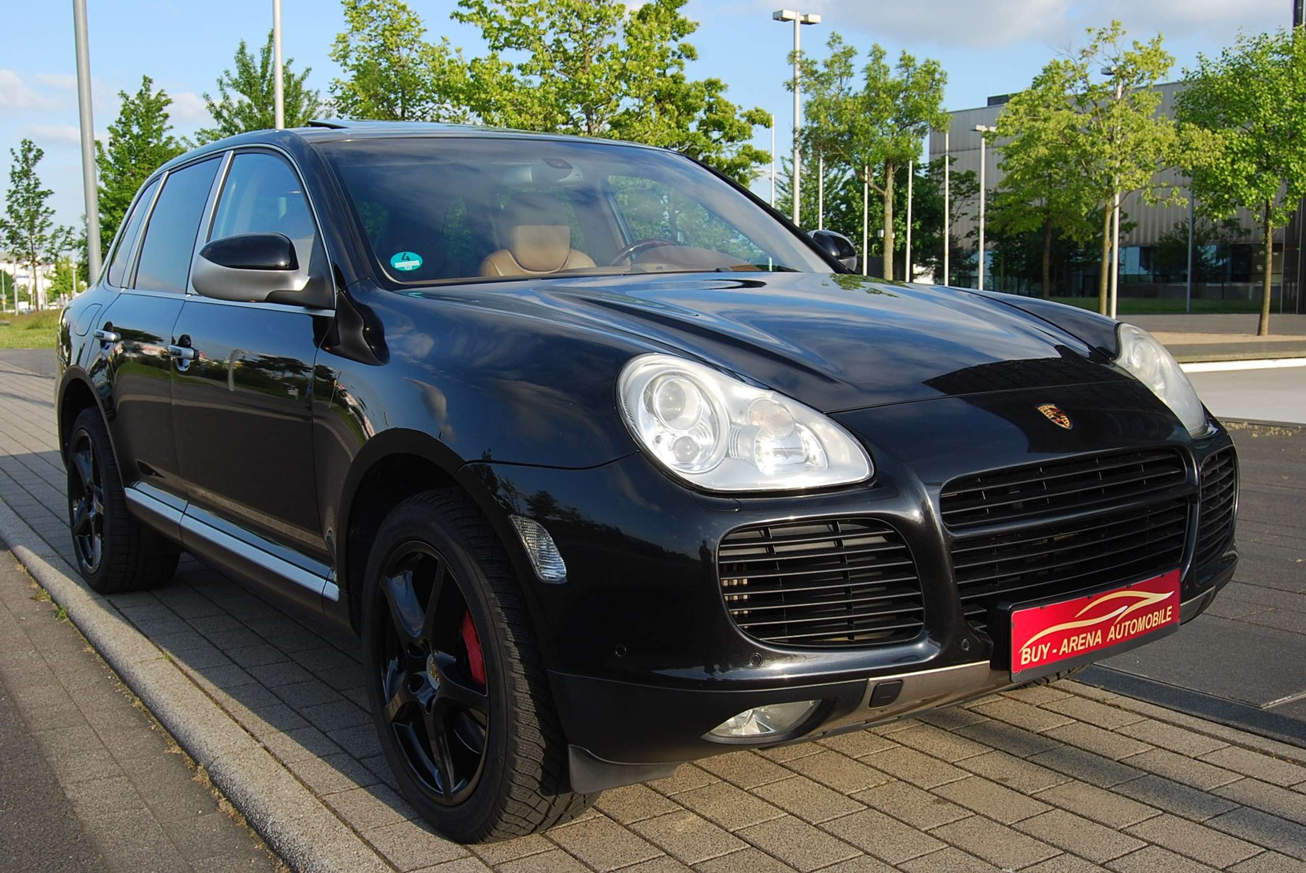 Porsche - Cayenne