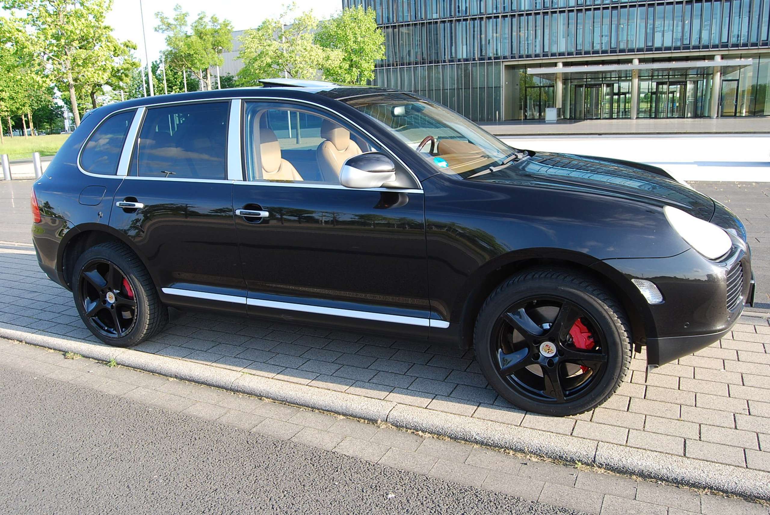 Porsche - Cayenne