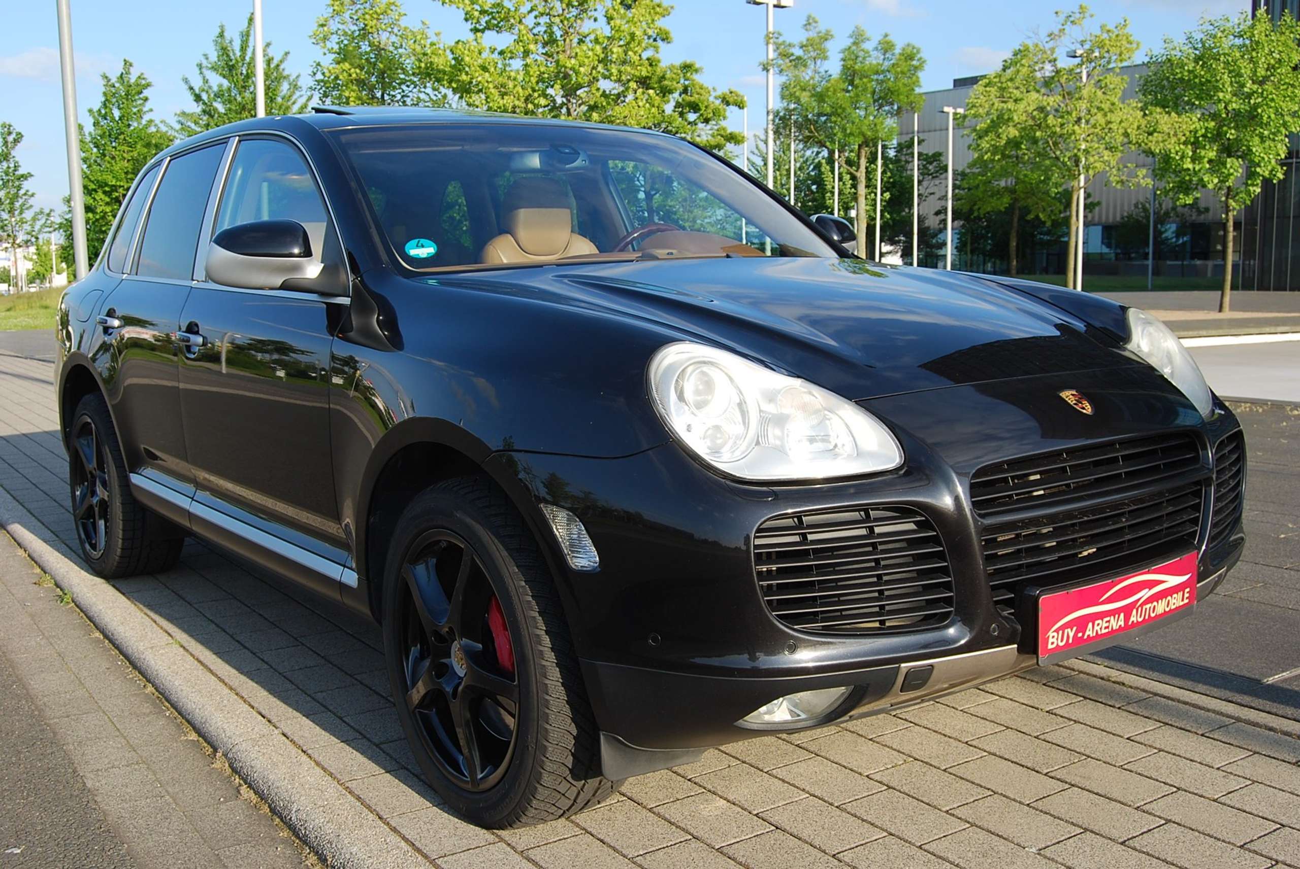 Porsche - Cayenne