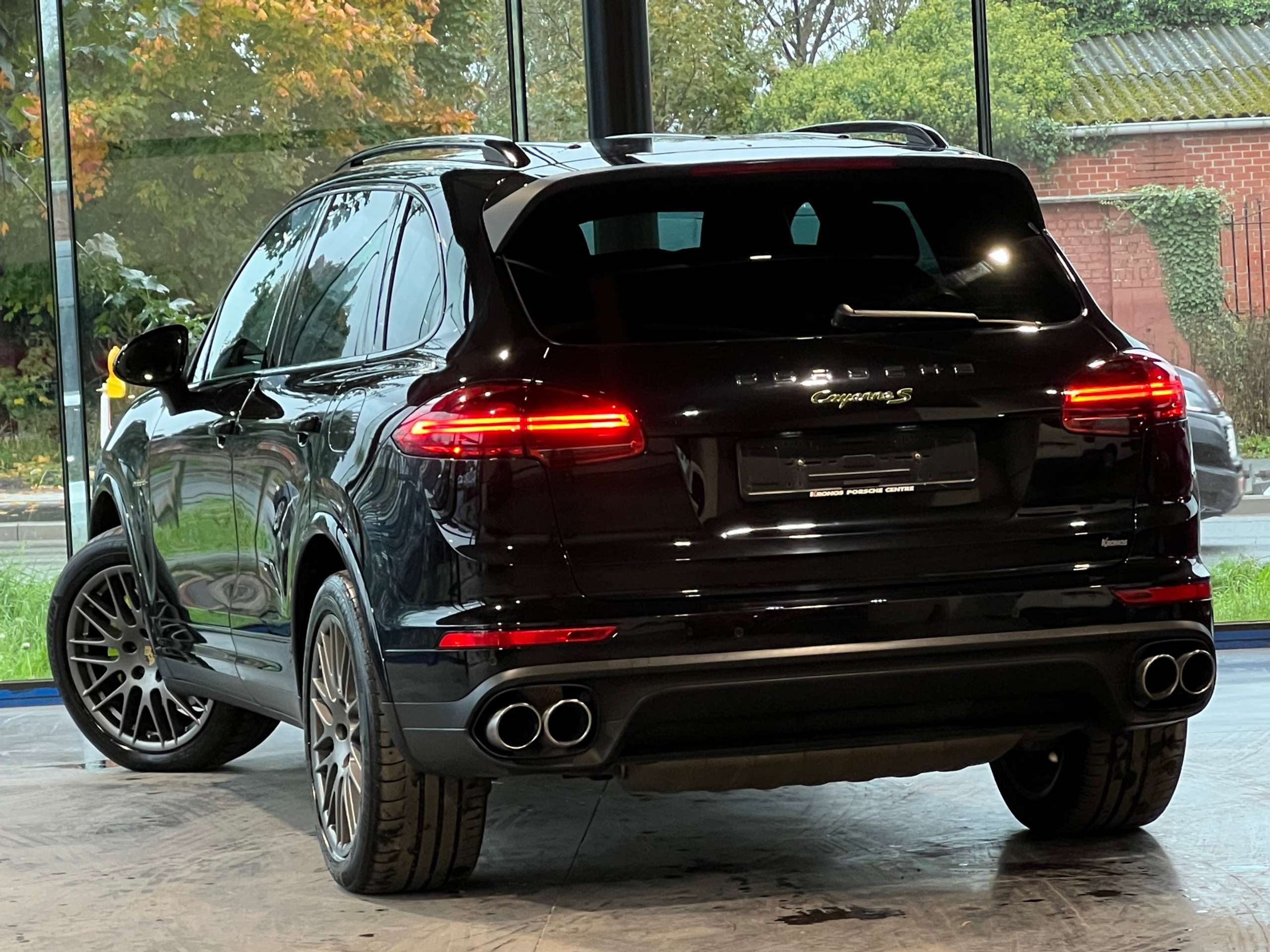 Porsche - Cayenne