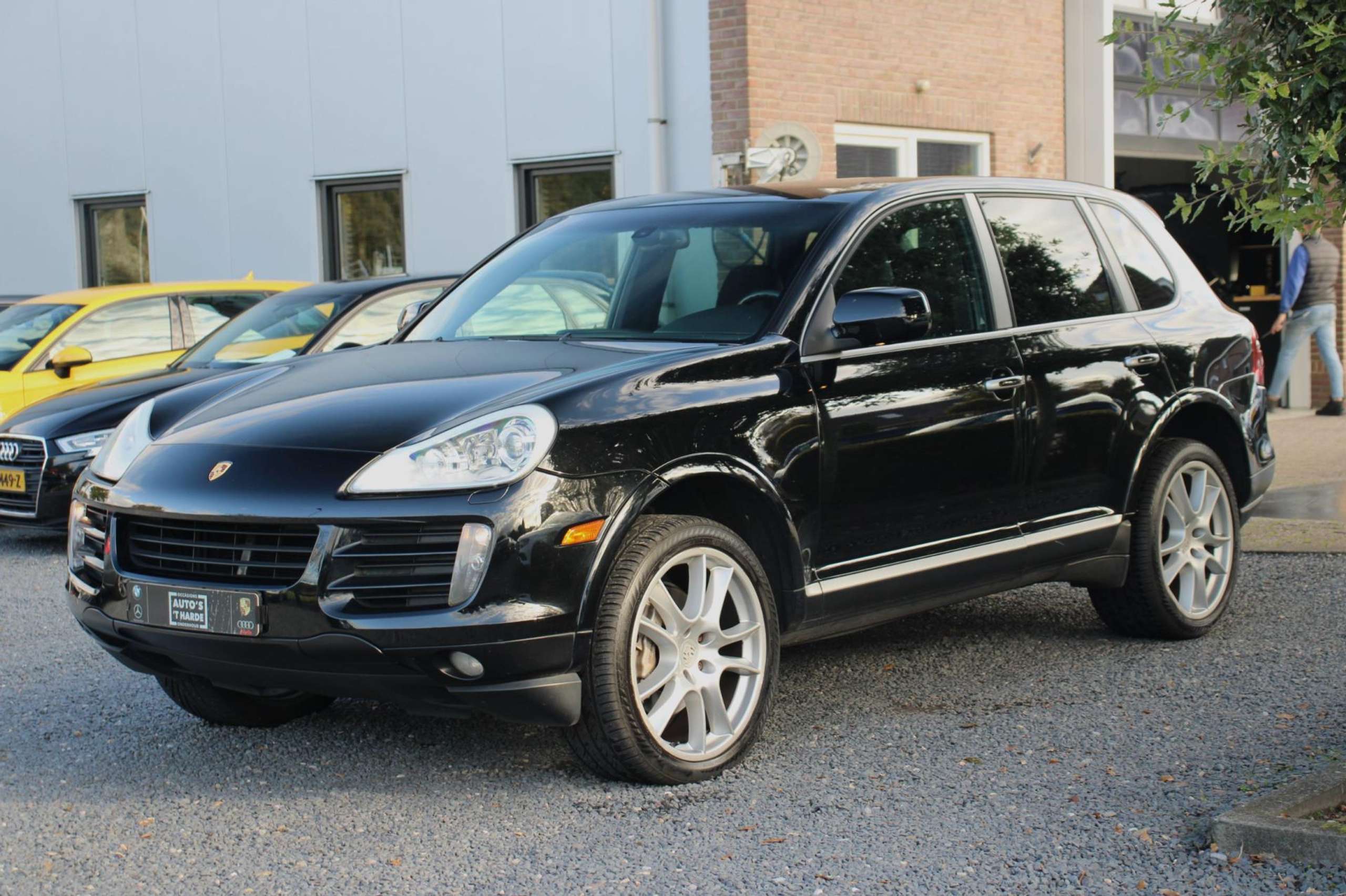 Porsche - Cayenne