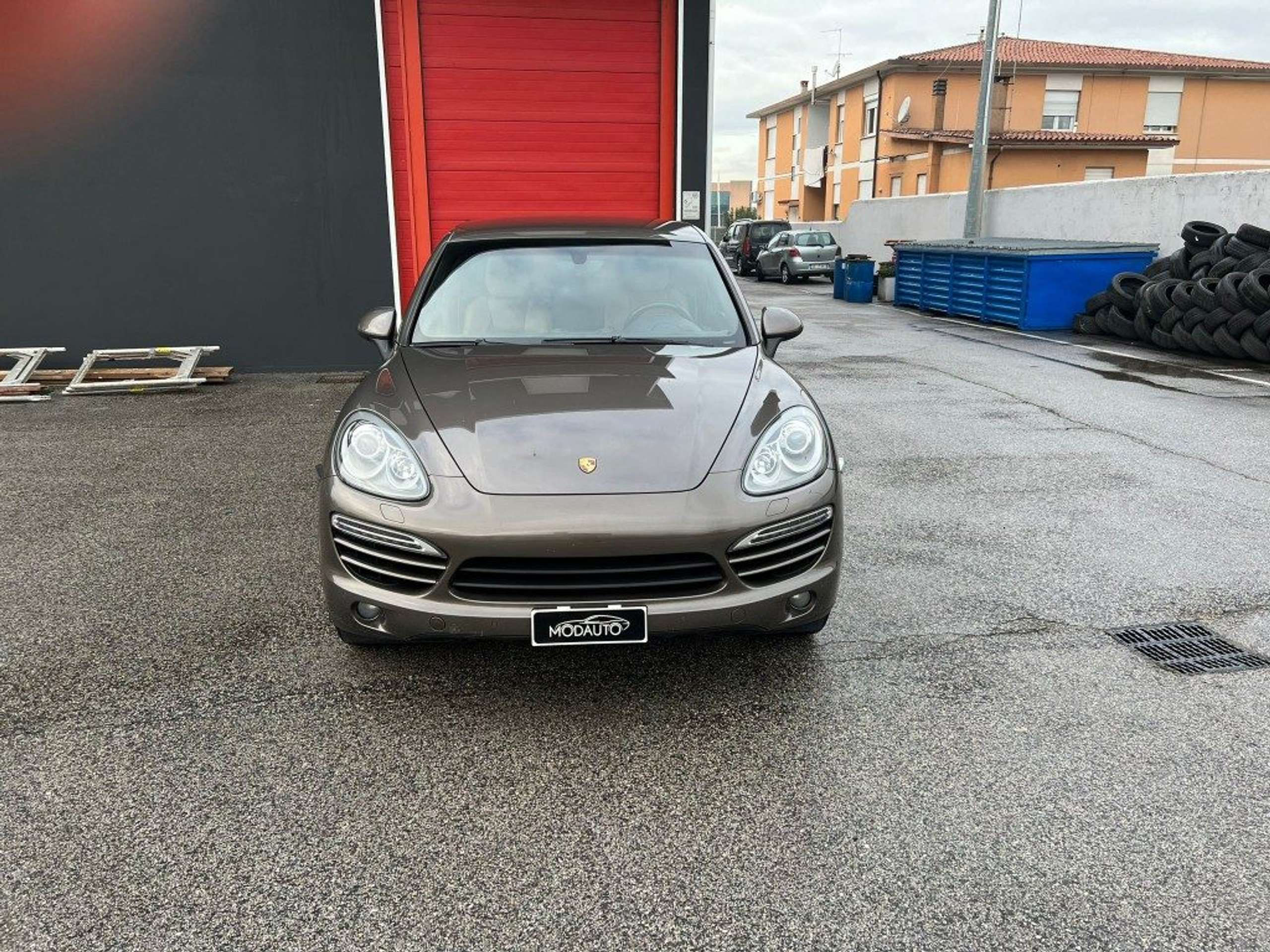 Porsche - Cayenne