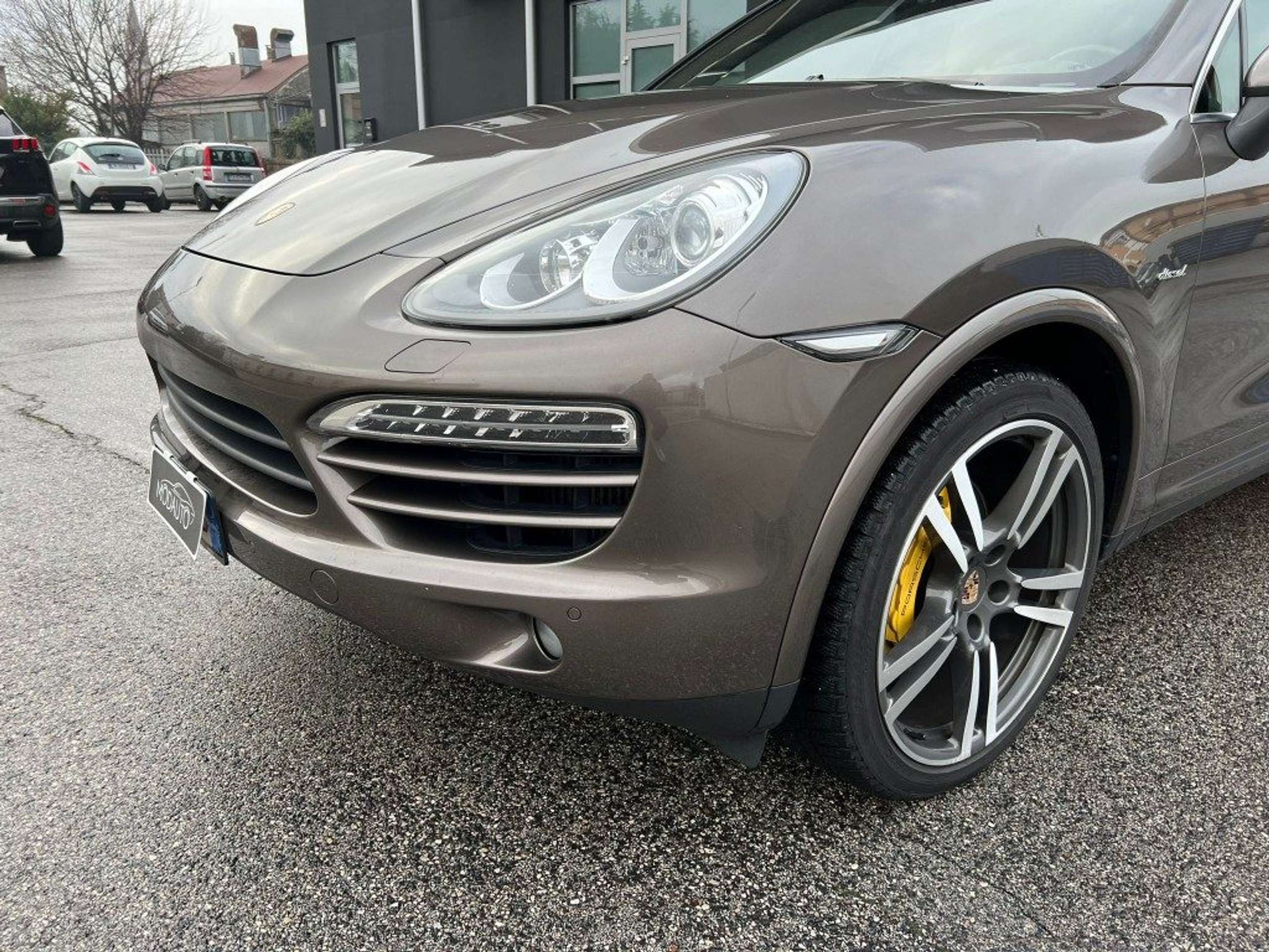 Porsche - Cayenne