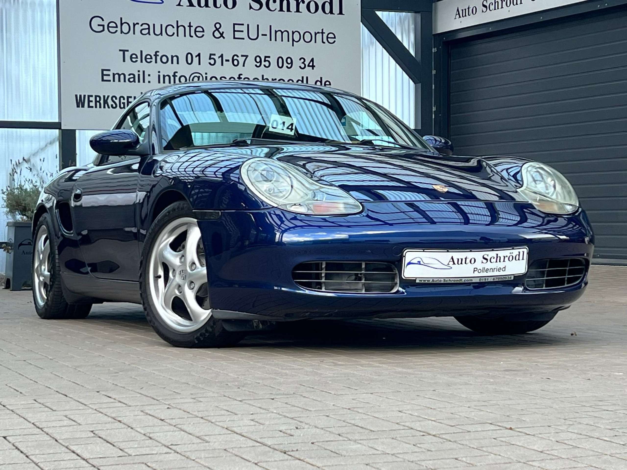 Porsche - Boxster