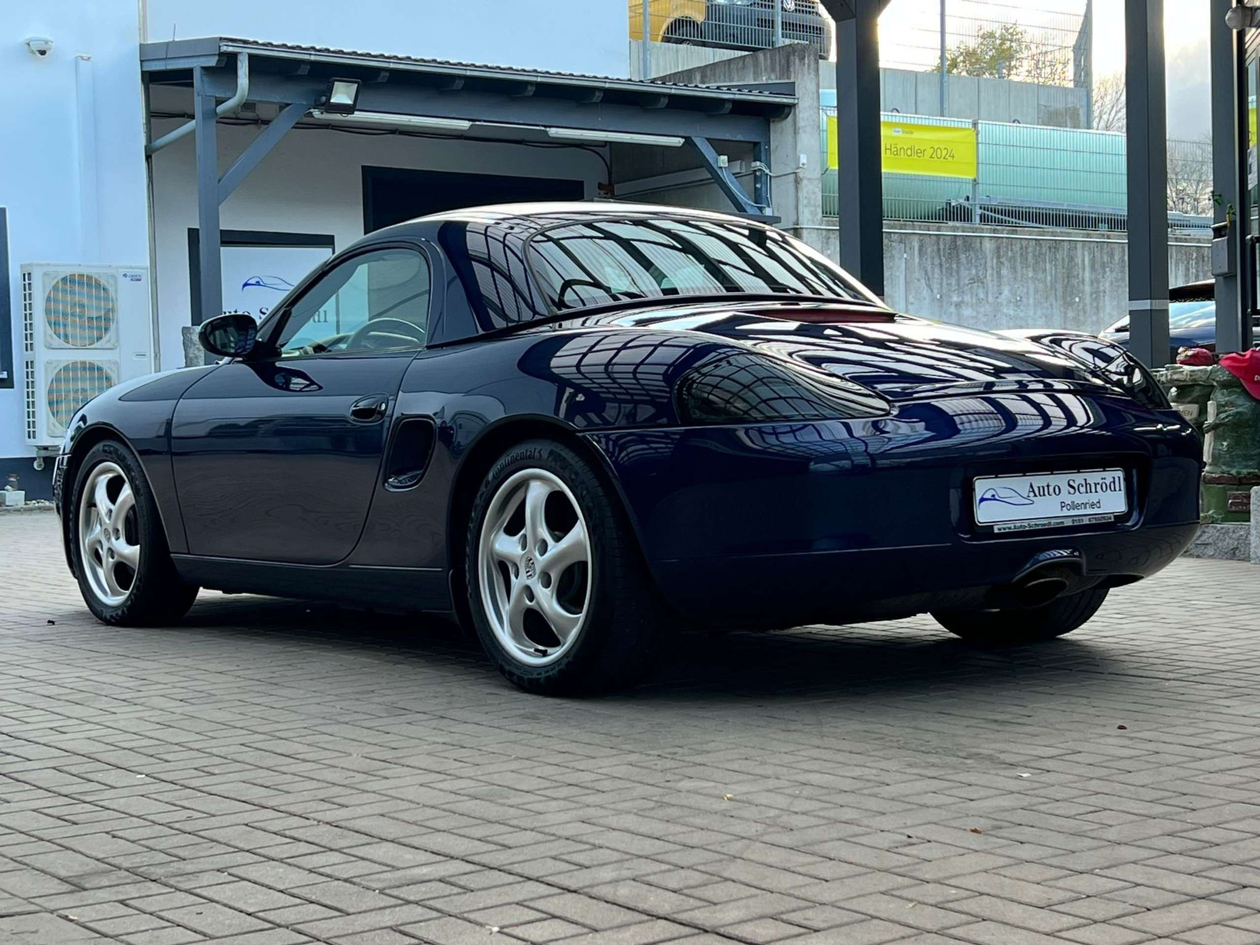 Porsche - Boxster