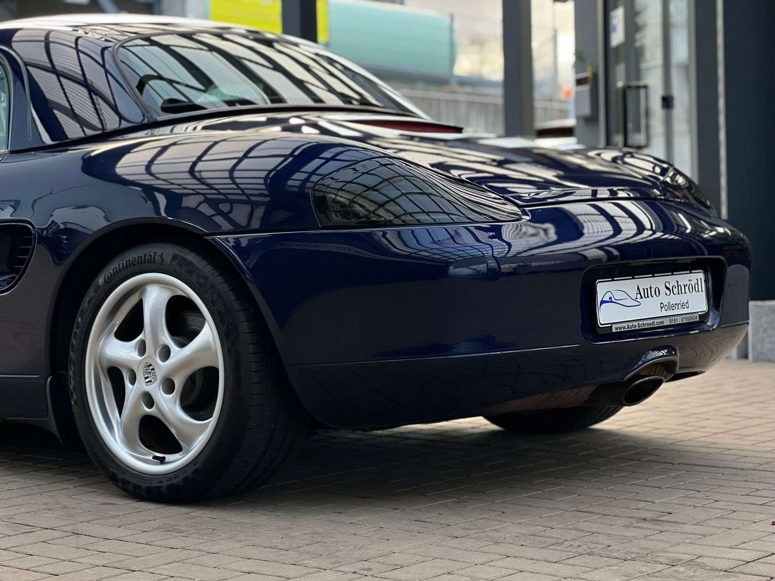 Porsche - Boxster