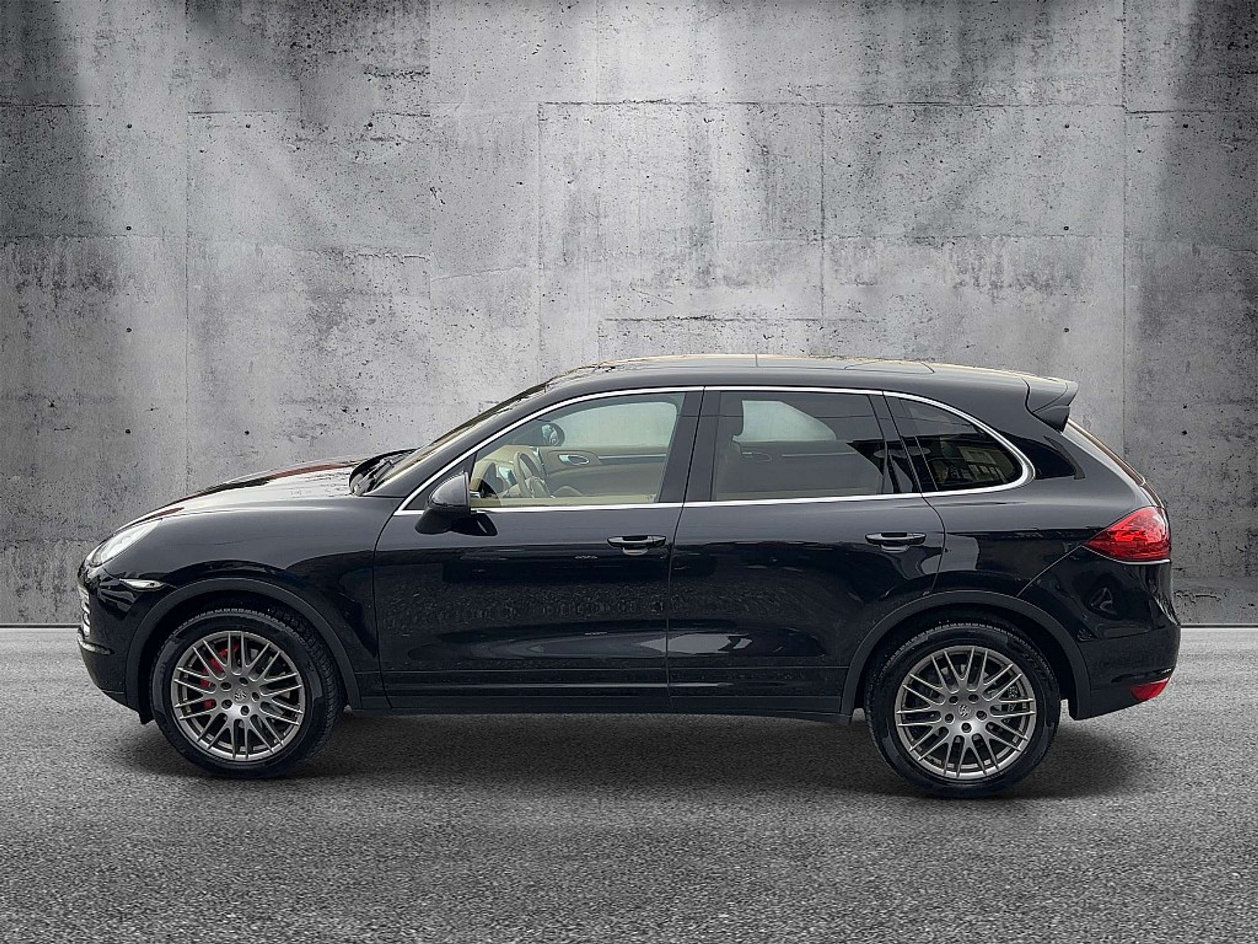 Porsche - Cayenne