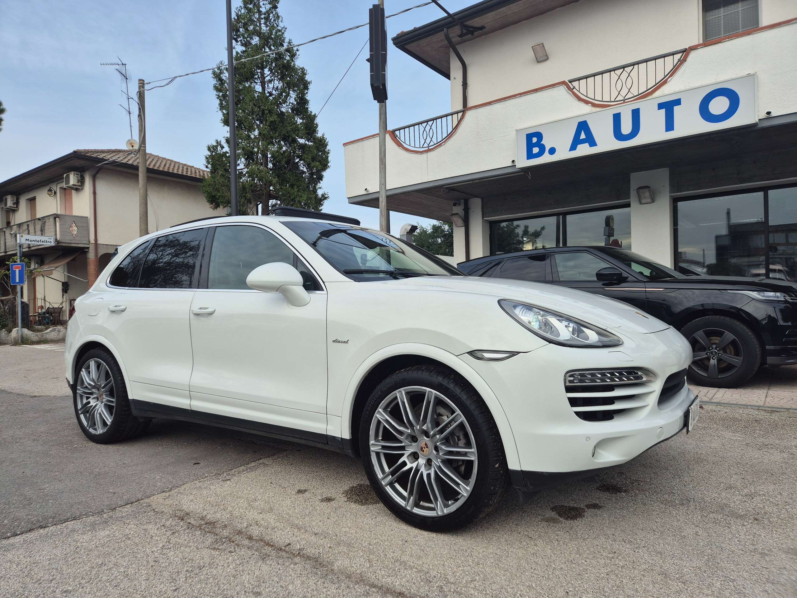 Porsche - Cayenne