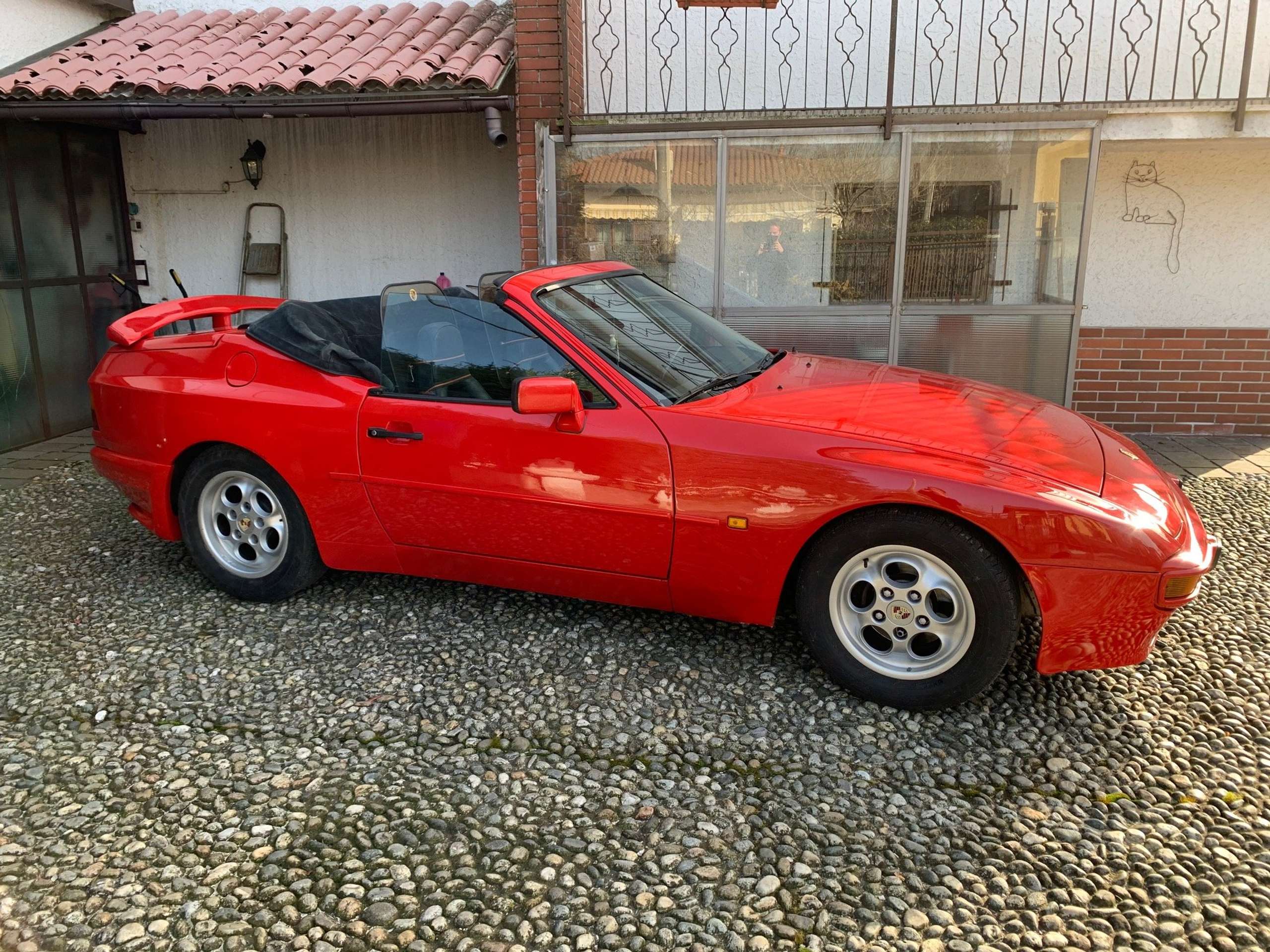 Porsche - 944