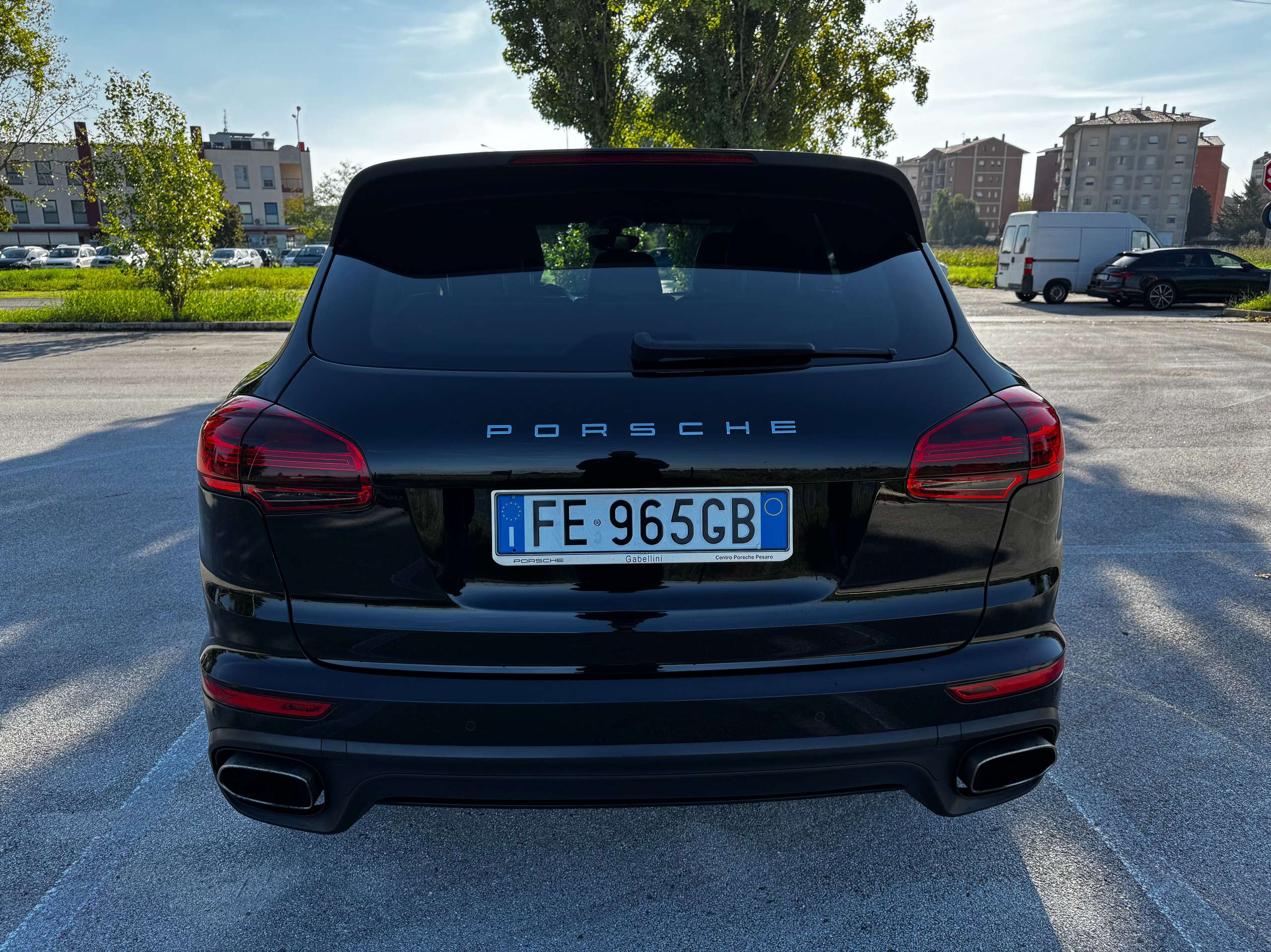 Porsche - Cayenne