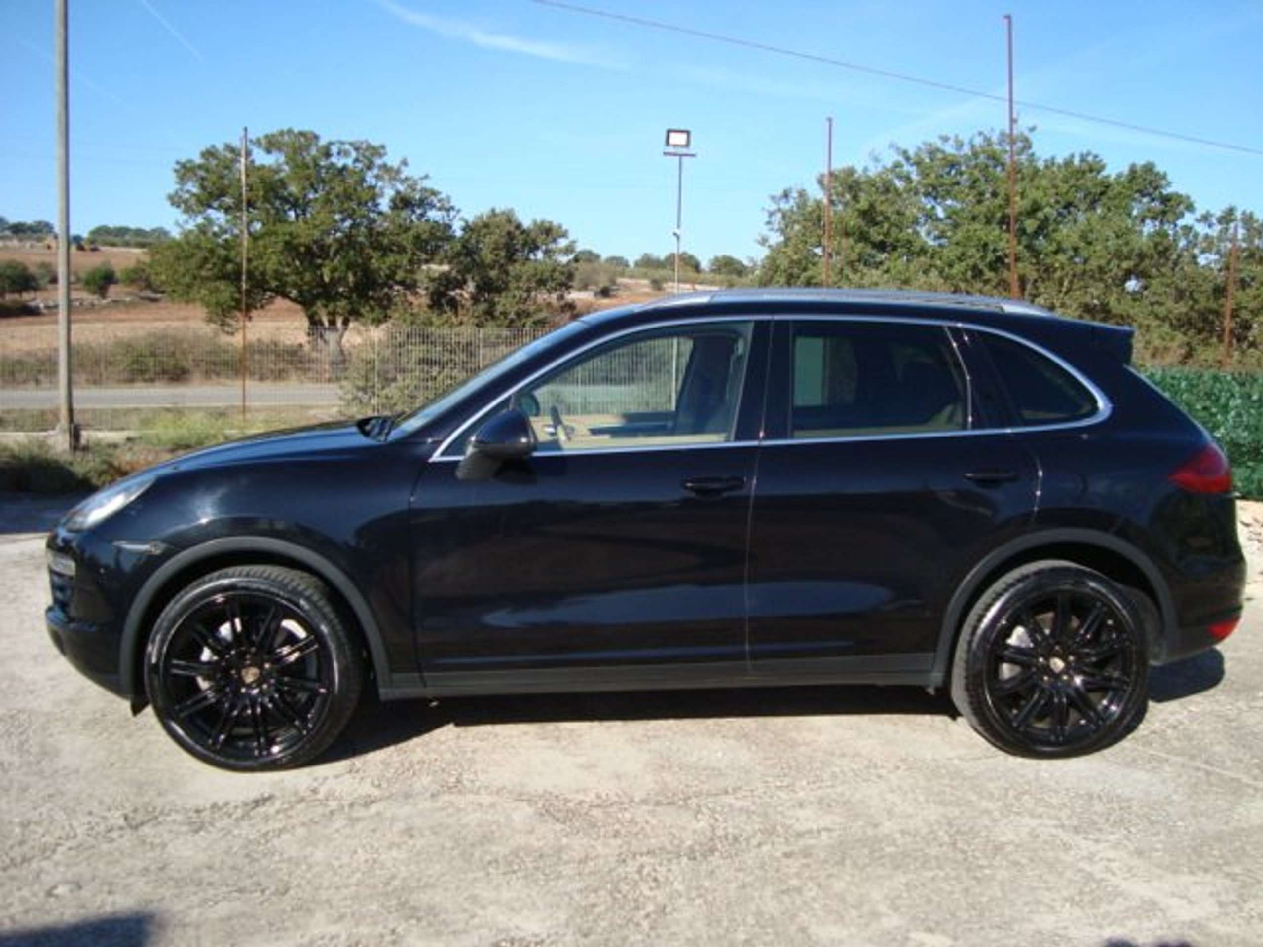 Porsche - Cayenne