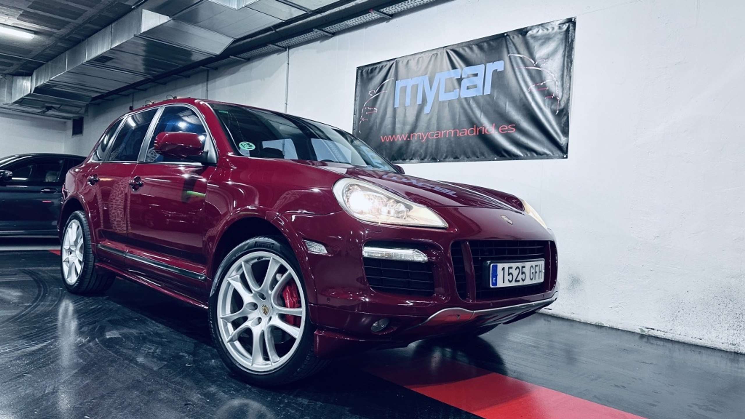 Porsche - Cayenne