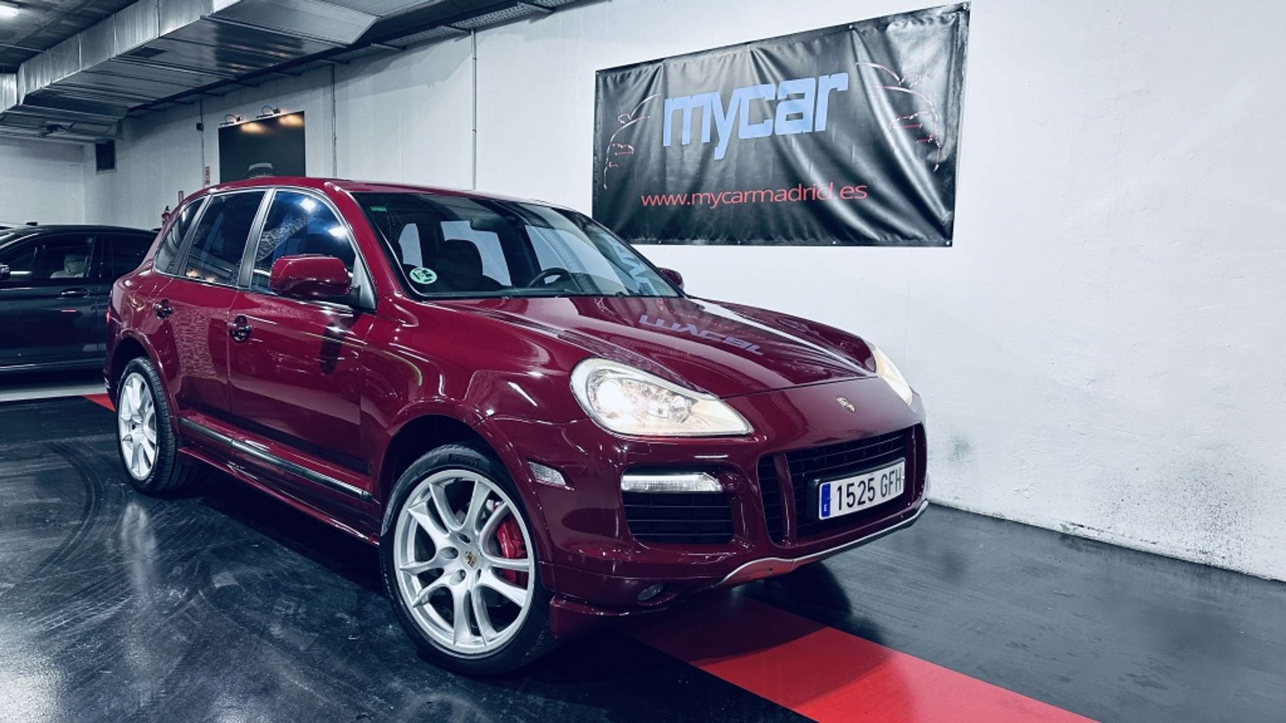 Porsche - Cayenne