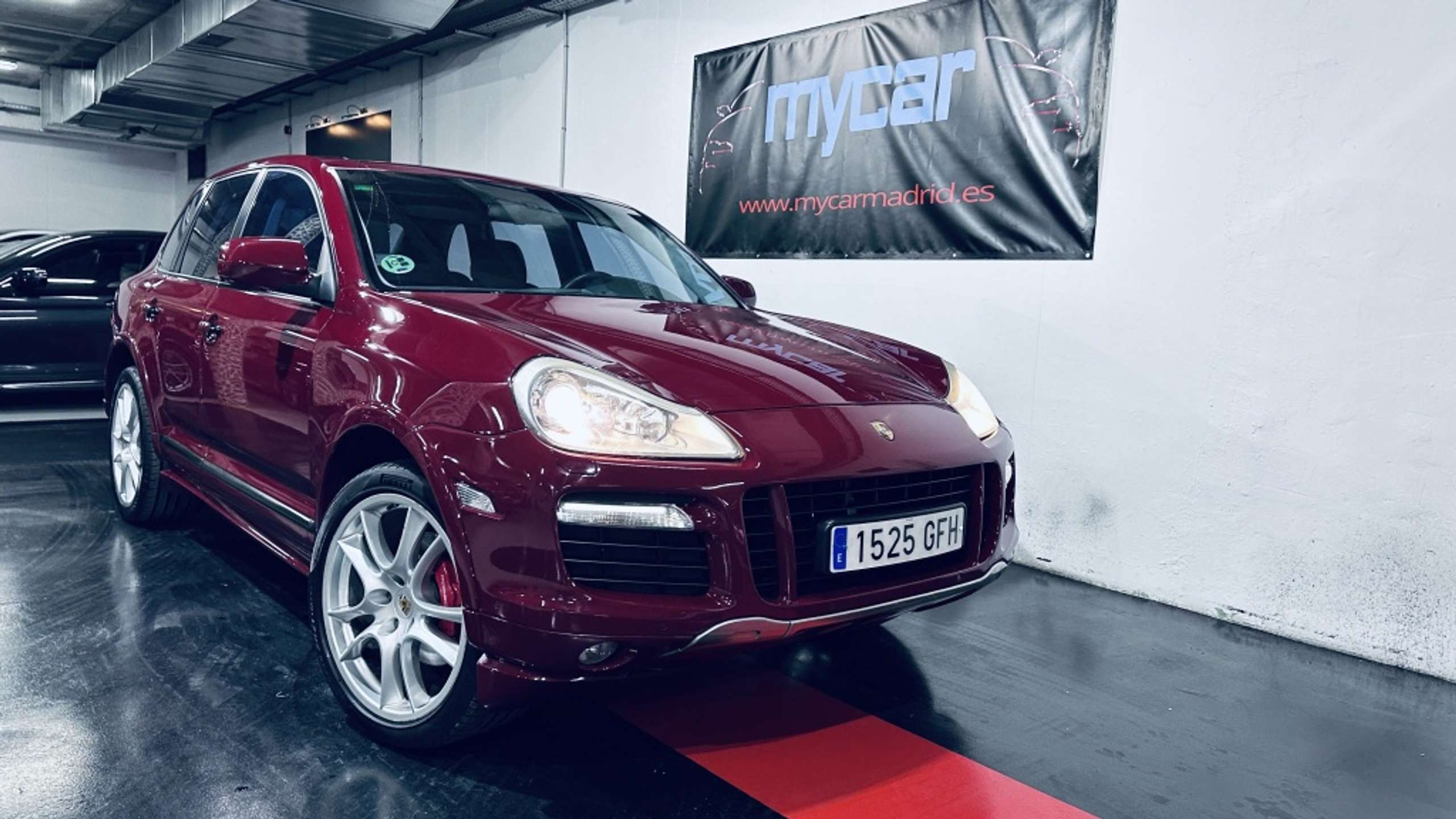 Porsche - Cayenne