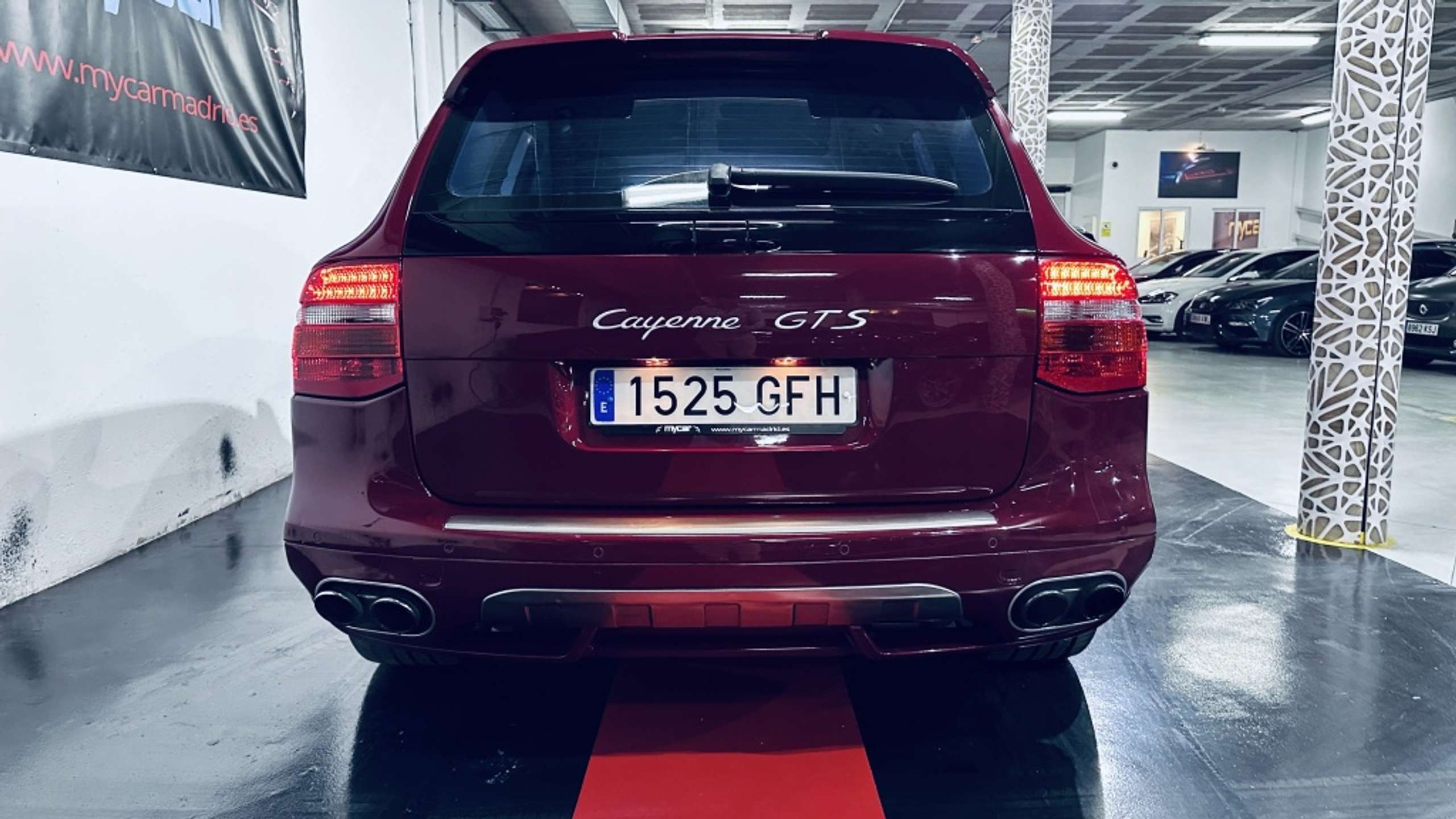 Porsche - Cayenne