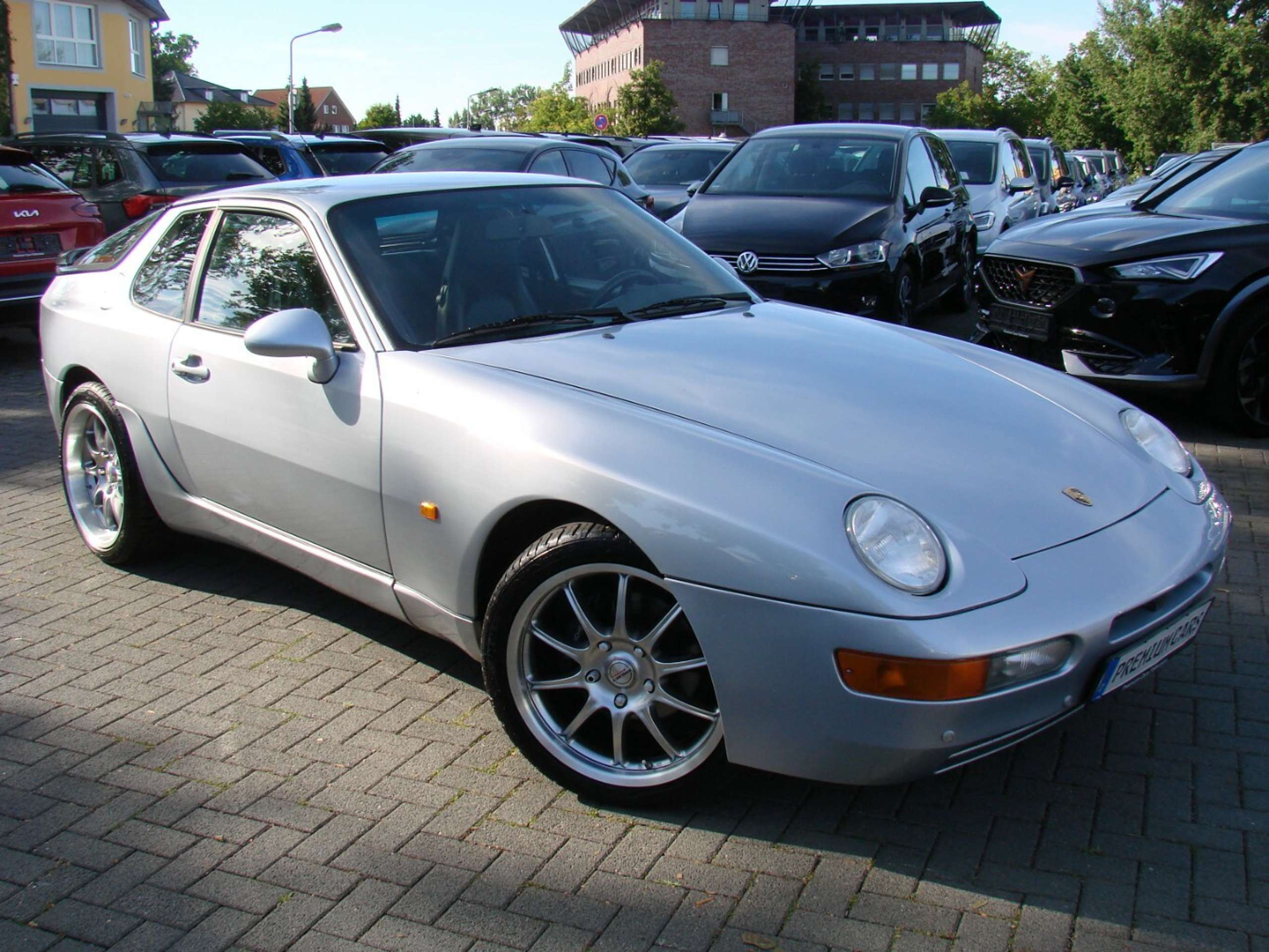 Porsche - 968