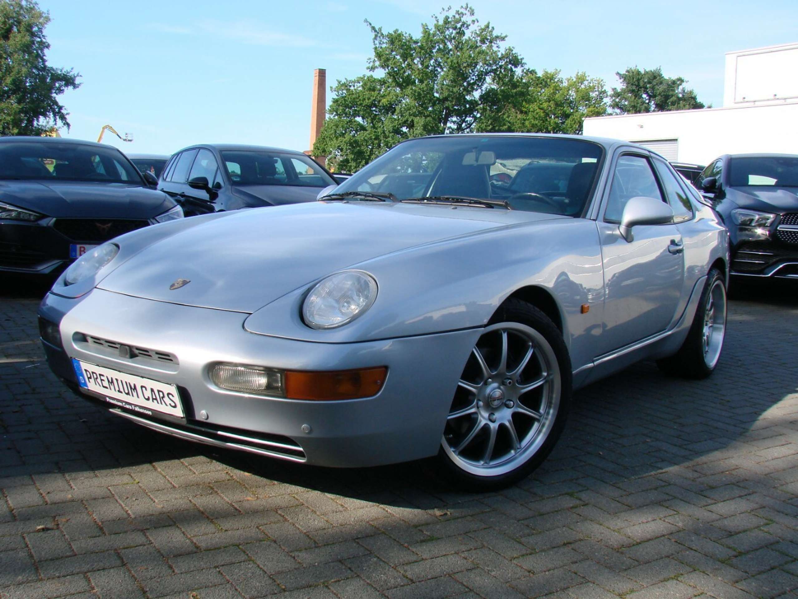 Porsche - 968