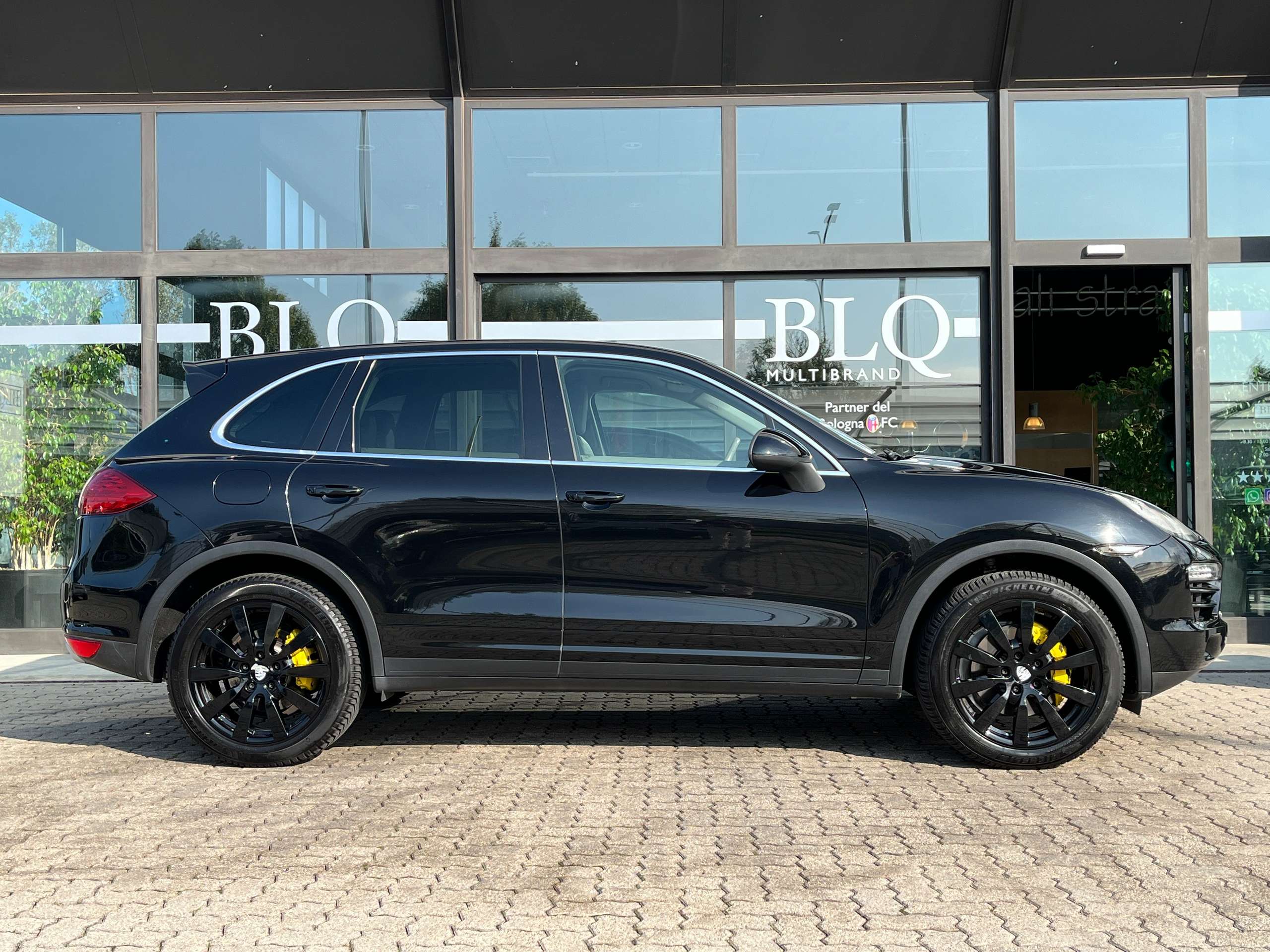 Porsche - Cayenne