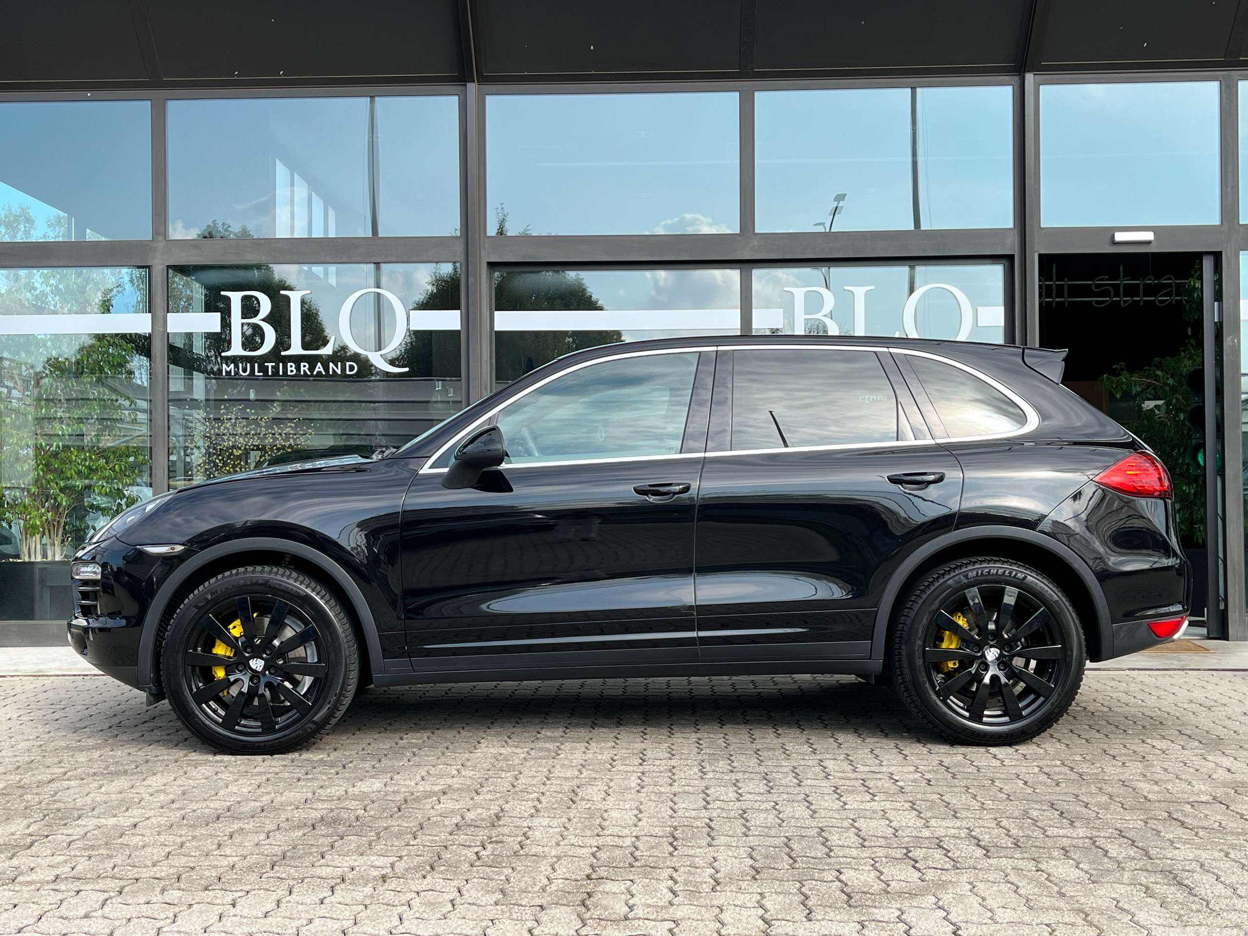 Porsche - Cayenne