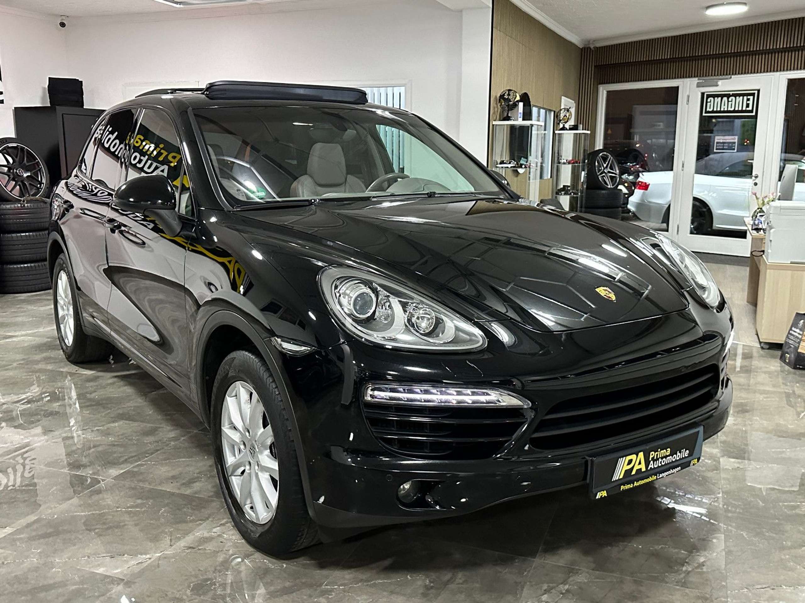 Porsche - Cayenne