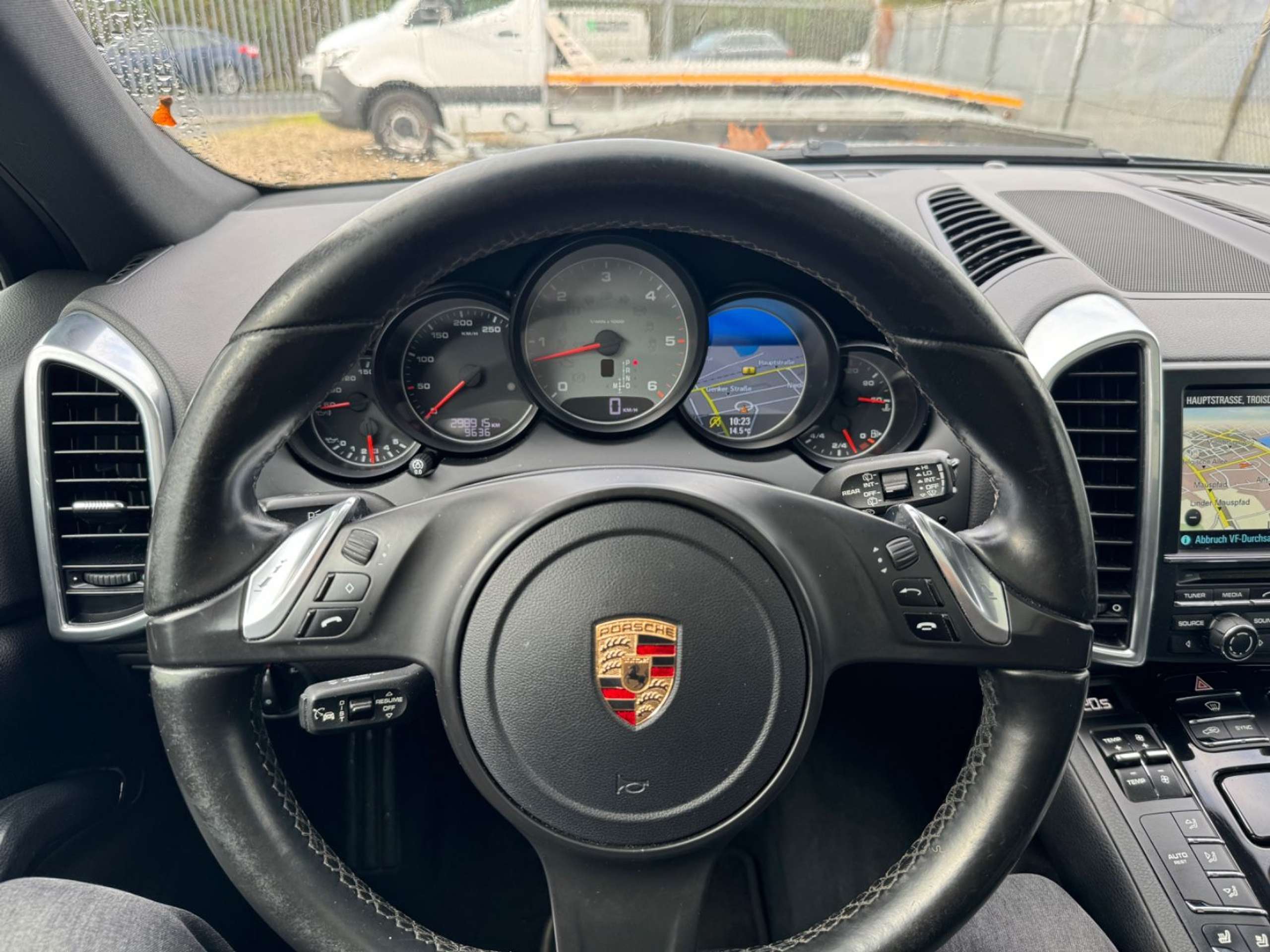 Porsche - Cayenne