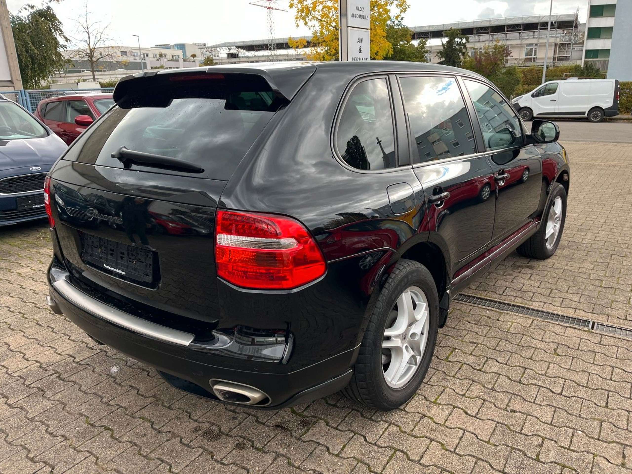 Porsche - Cayenne