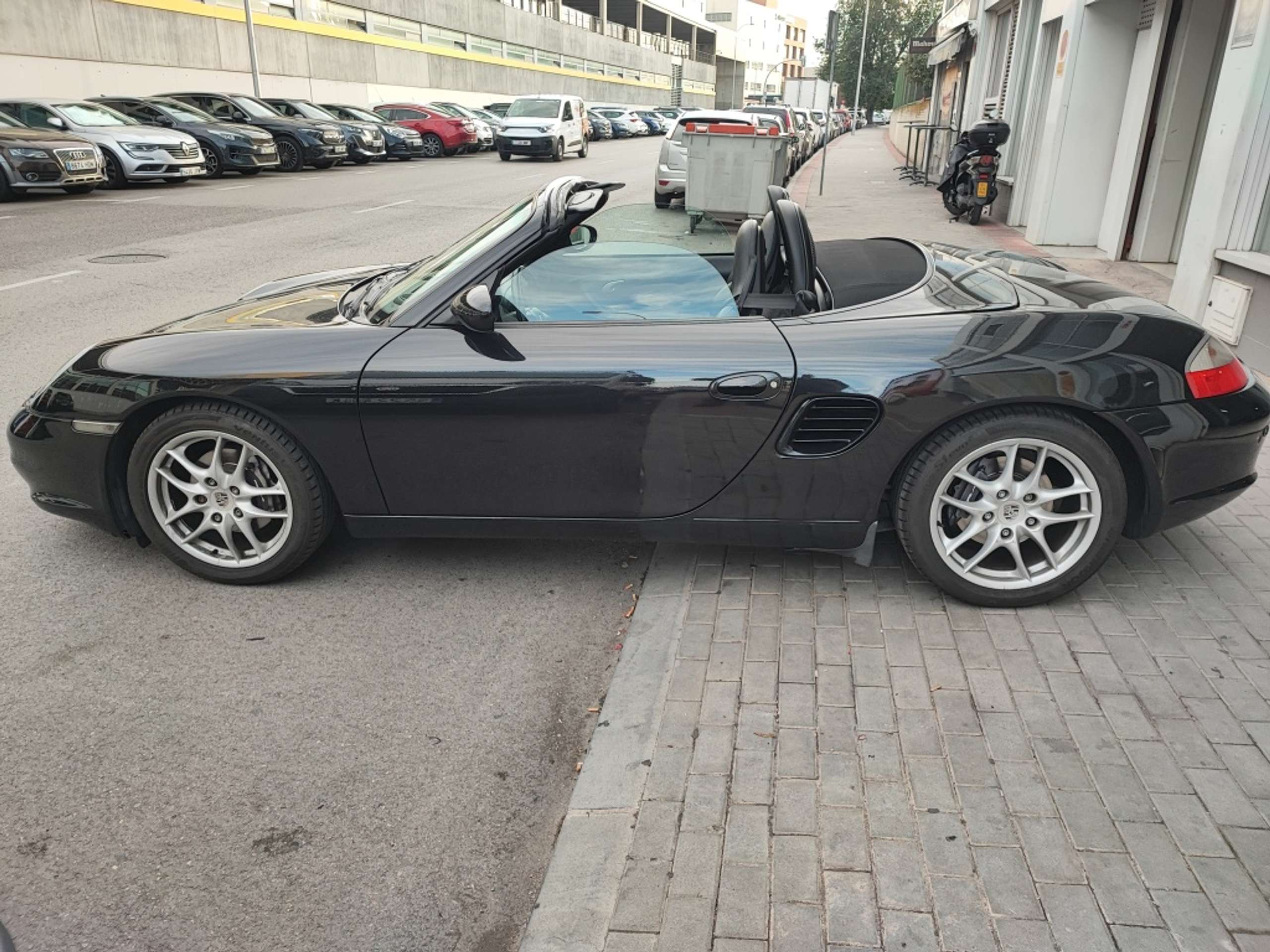 Porsche - Boxster