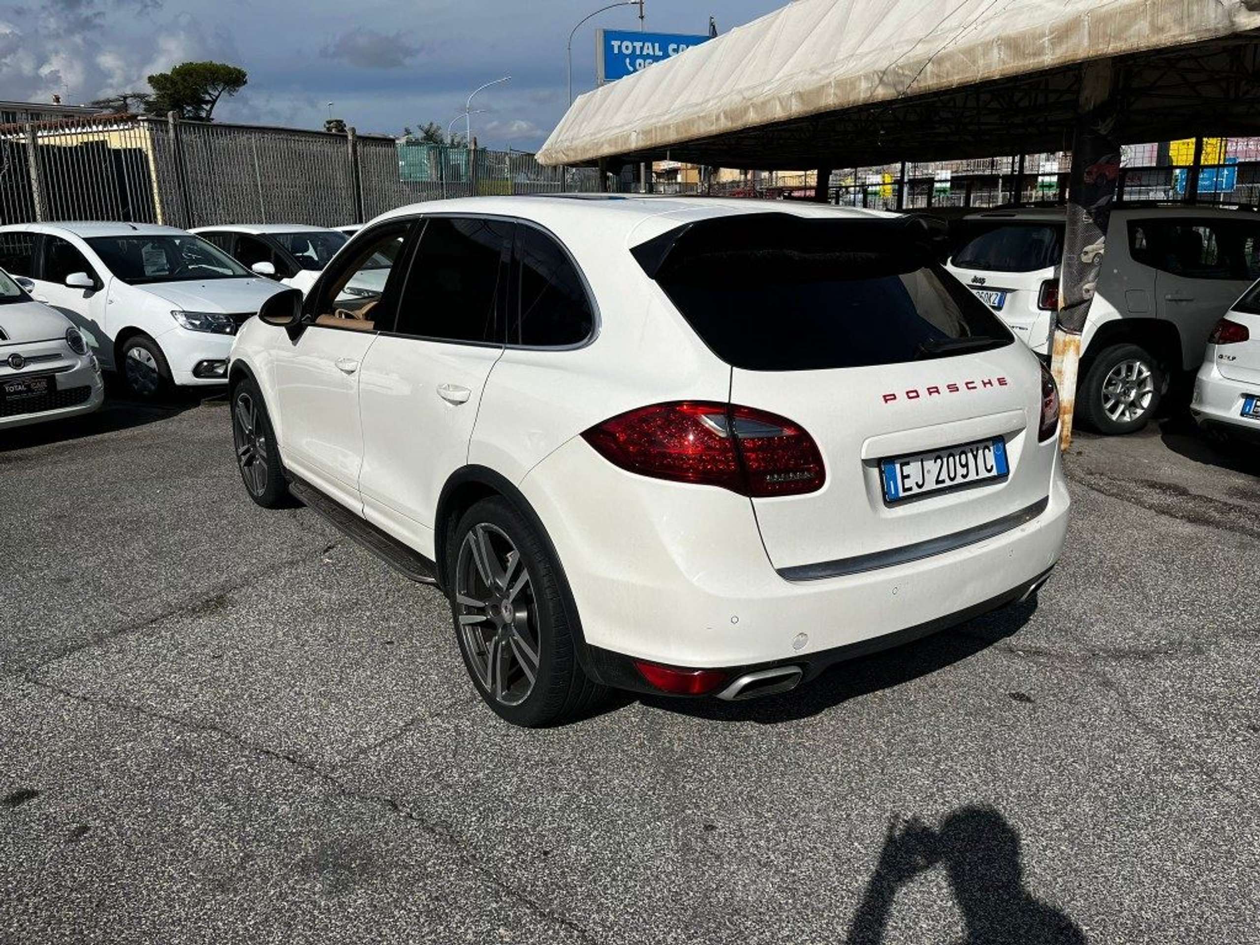 Porsche - Cayenne