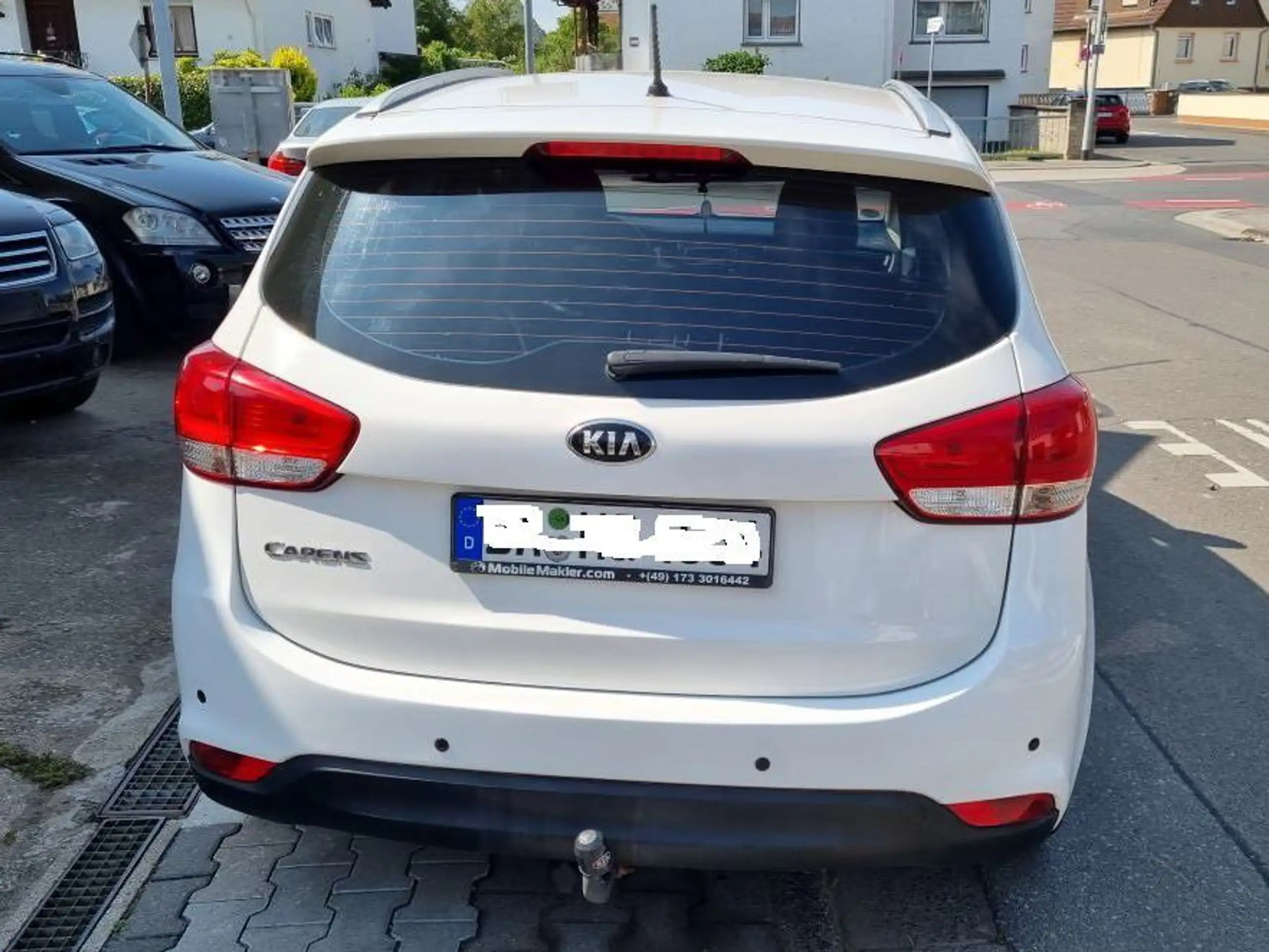 Kia - Carens