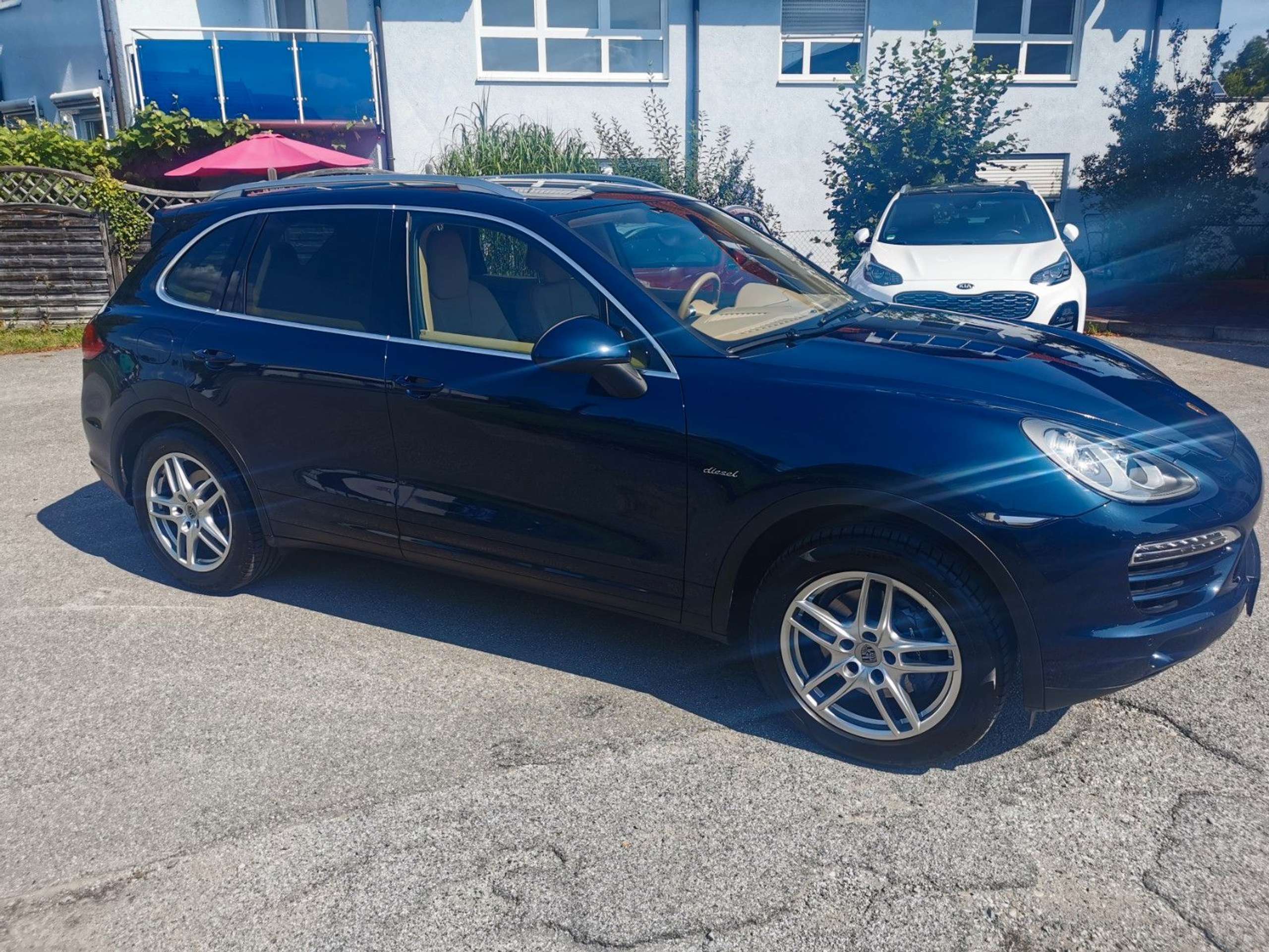 Porsche - Cayenne