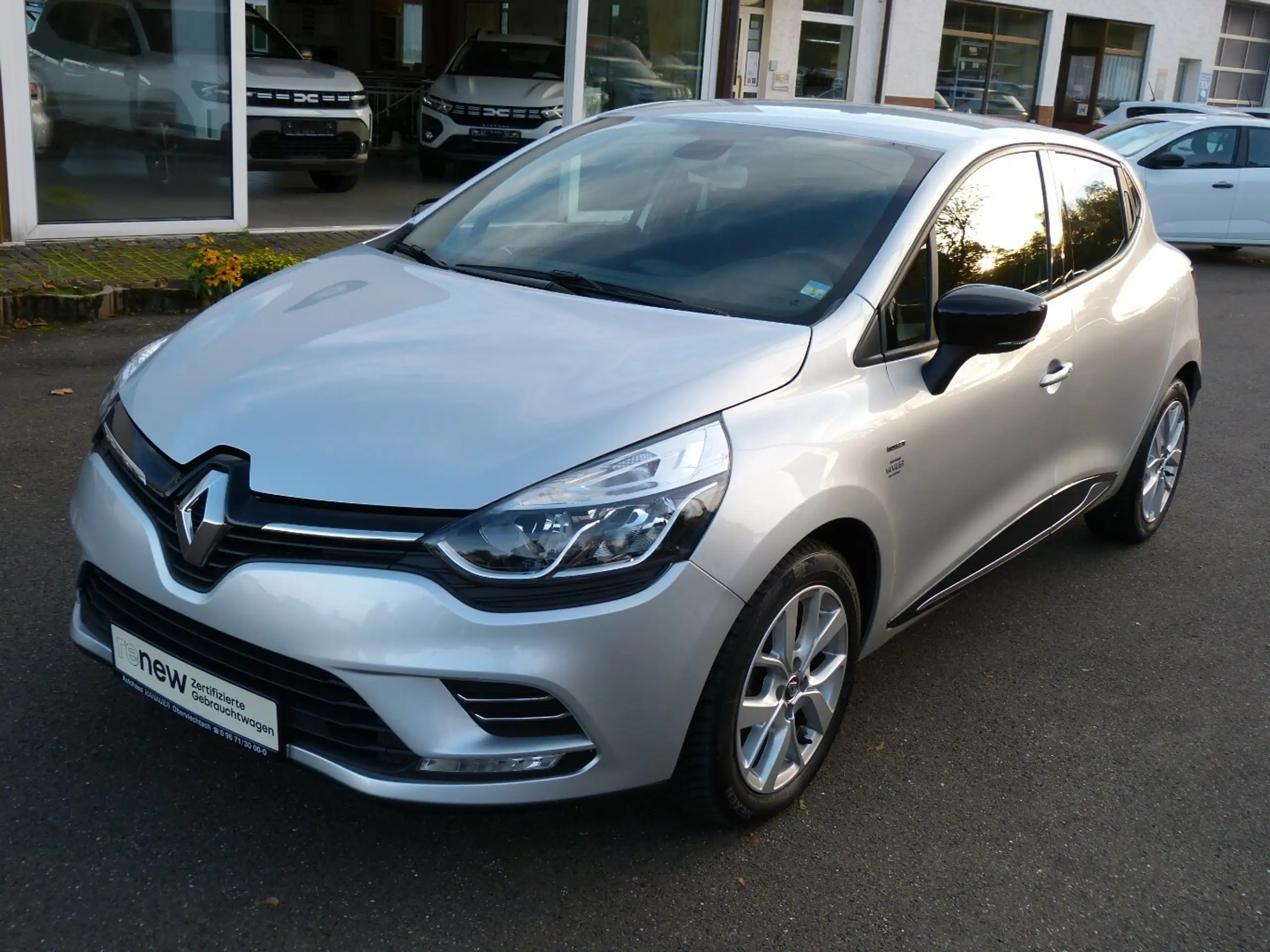 Renault - Clio