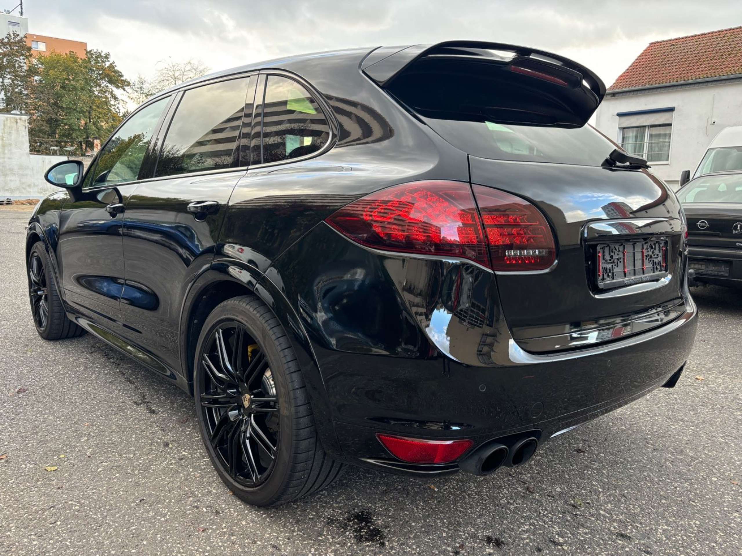 Porsche - Cayenne