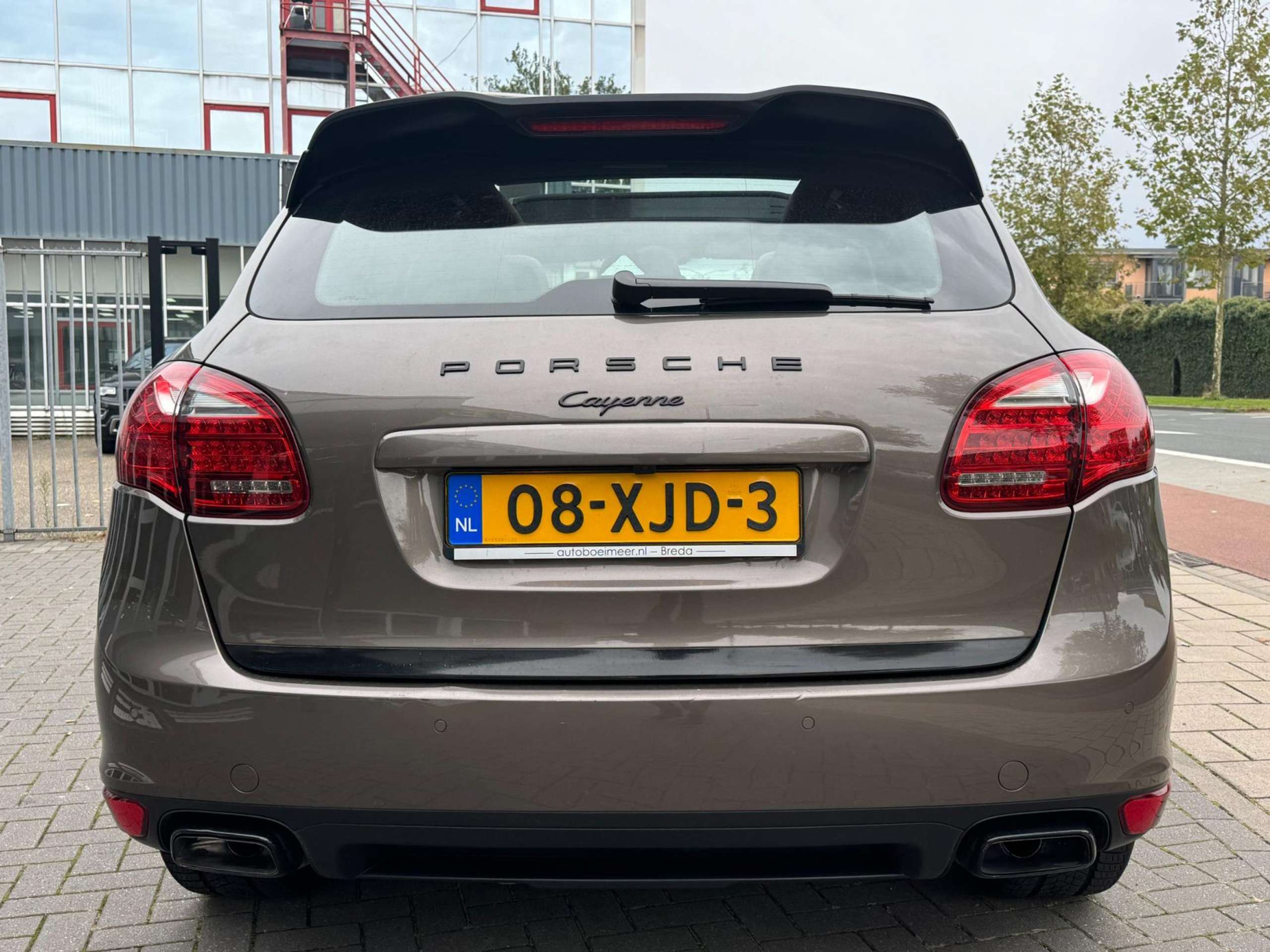 Porsche - Cayenne