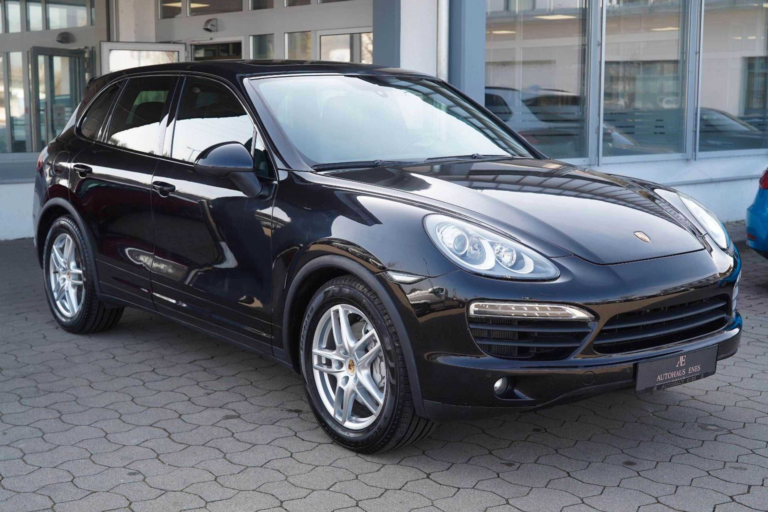 Porsche - Cayenne