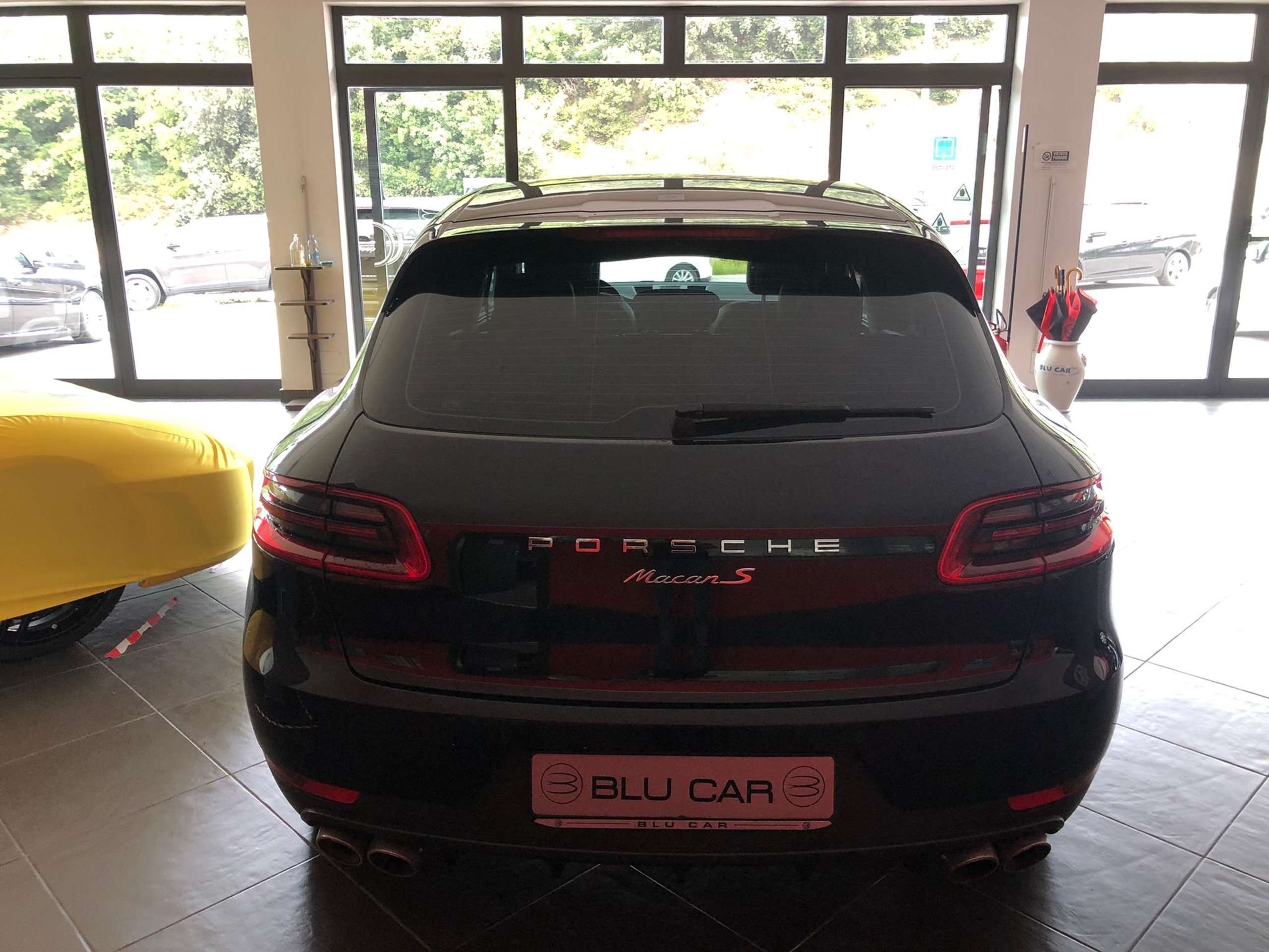 Porsche - Macan