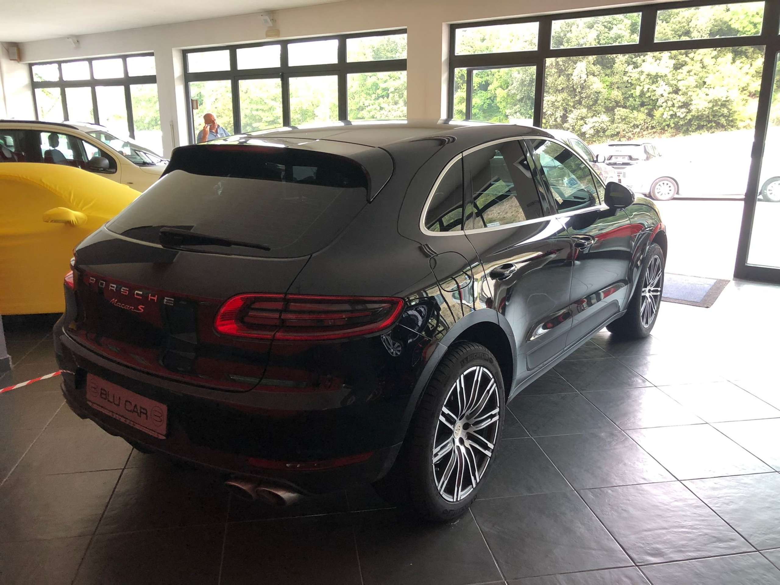 Porsche - Macan