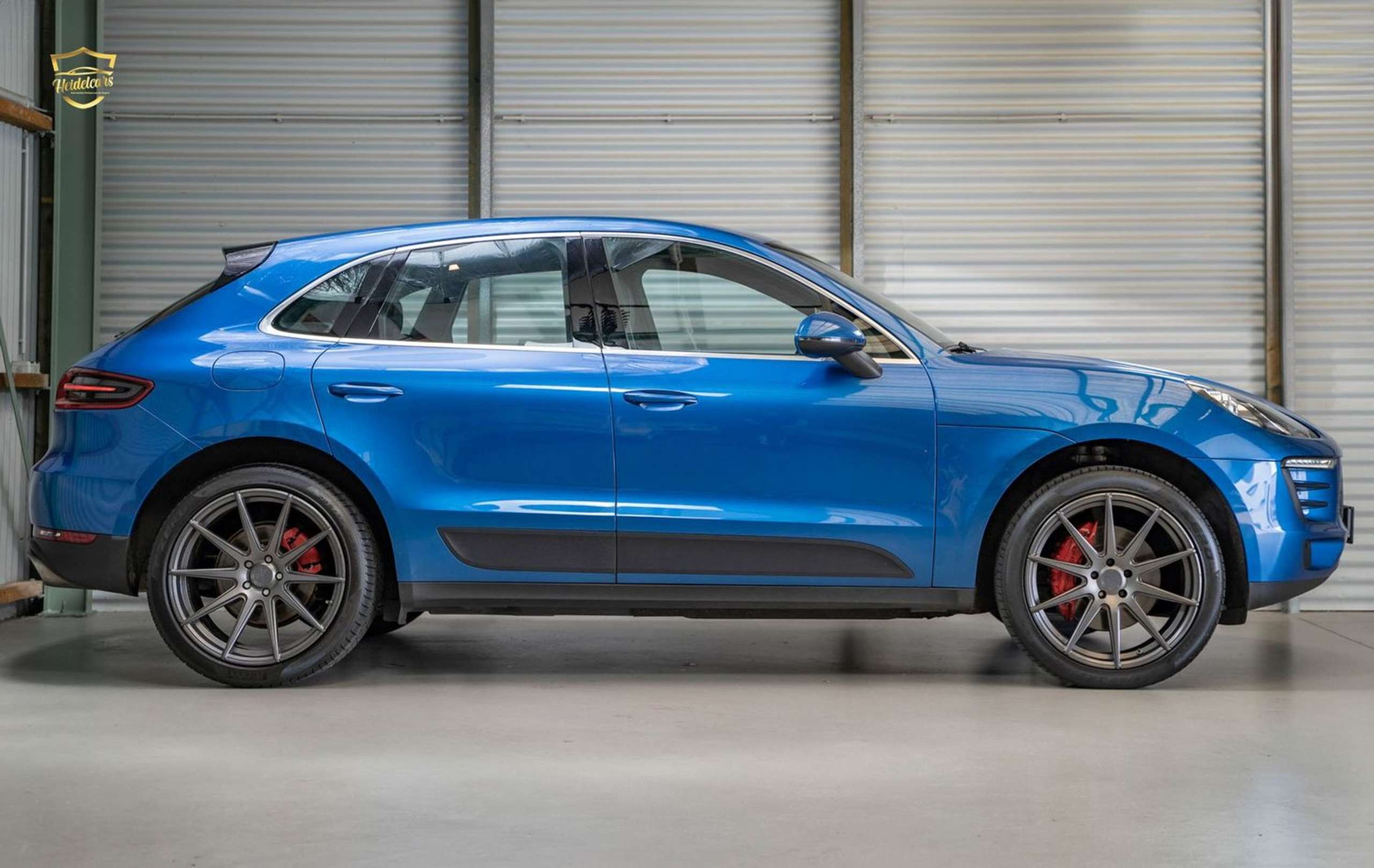 Porsche - Macan