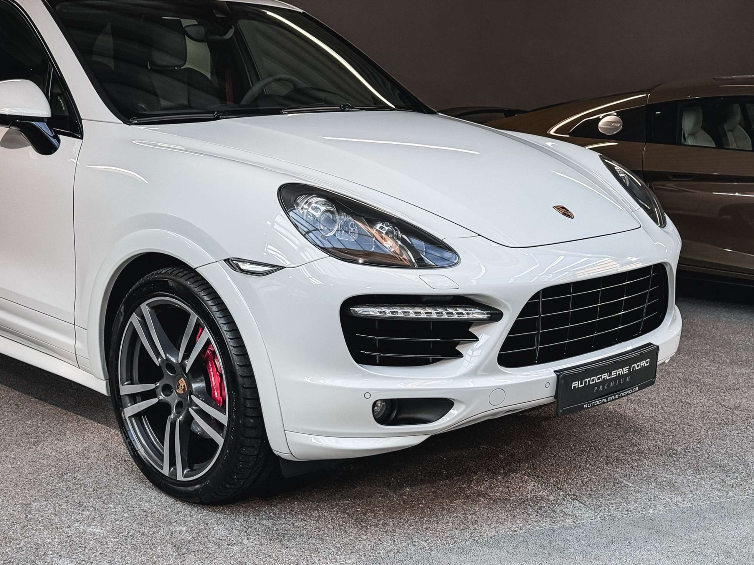 Porsche - Cayenne