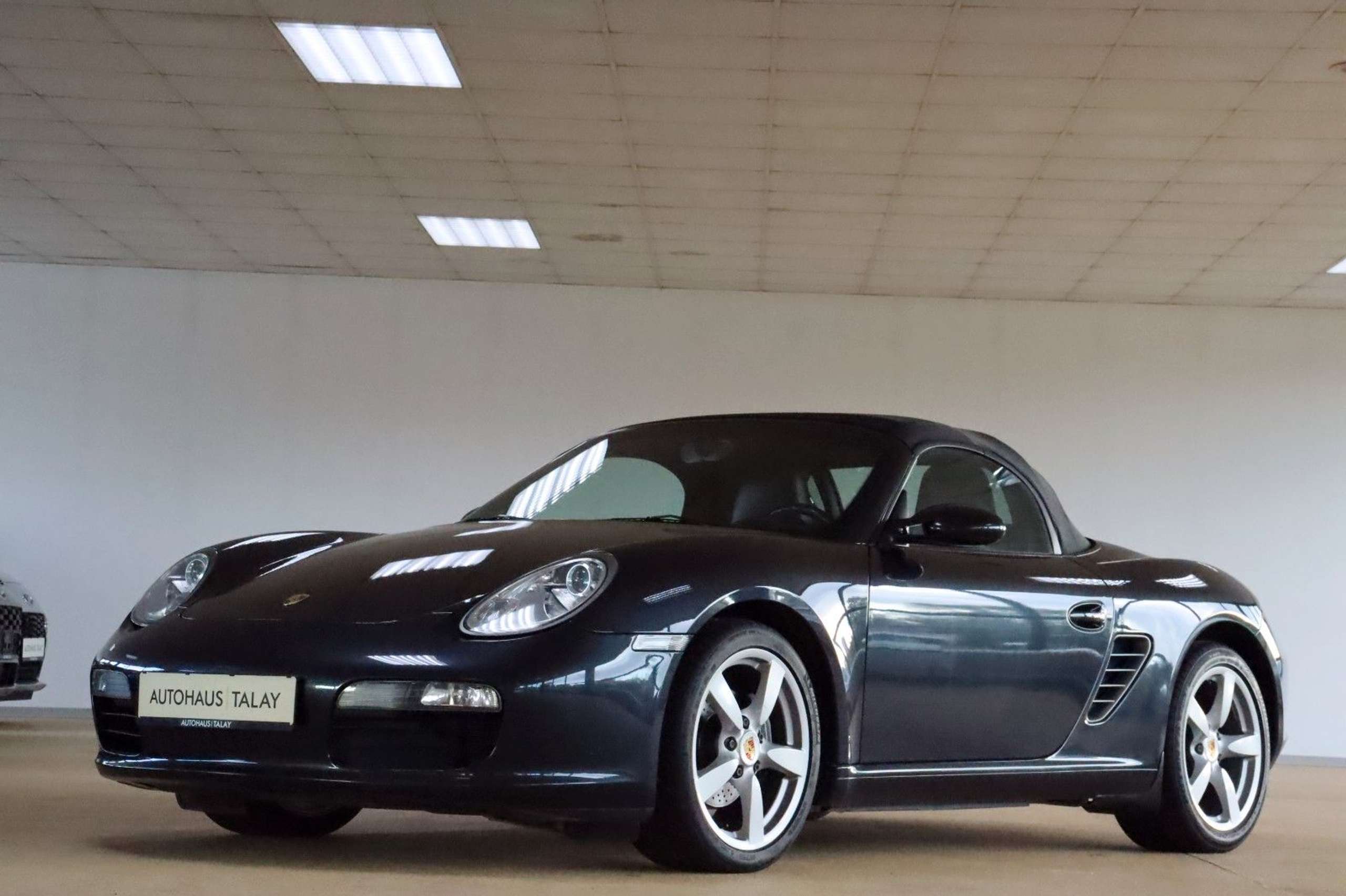 Porsche - Boxster